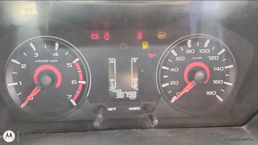 यूज़्ड 2015 महिंद्रा केयूवी 100, Cyberabad, Hyderabad 10 यूज़्ड 2015 महिंद्रा केयूवी 100, Cyberabad, Hyderabad 10