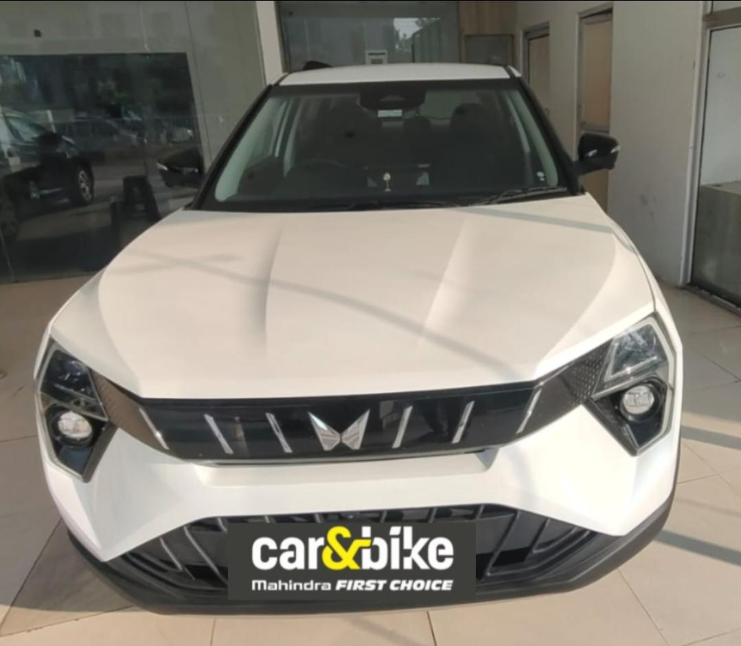 2024 महिंद्रा एक्सयूवी 3XO AX5L 1.2 TGDi AT 2024 महिंद्रा एक्सयूवी 3XO AX5L 1.2 TGDi AT