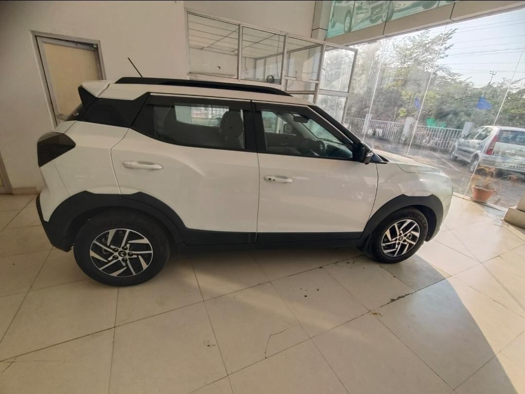 यूज़्ड 2024 महिंद्रा एक्सयूवी 3XO, Cyberabad, Hyderabad 2 यूज़्ड 2024 महिंद्रा एक्सयूवी 3XO, Cyberabad, Hyderabad 2