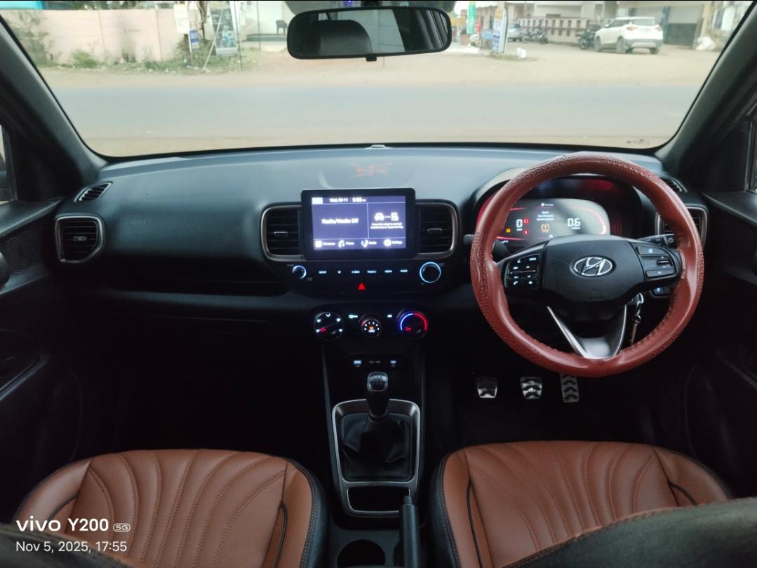 यूज़्ड 2023 ह्युंडई वेन्यू, Neemuch Jawahar Nagar, Neemuch 10 यूज़्ड 2023 ह्युंडई वेन्यू, Neemuch Jawahar Nagar, Neemuch 10