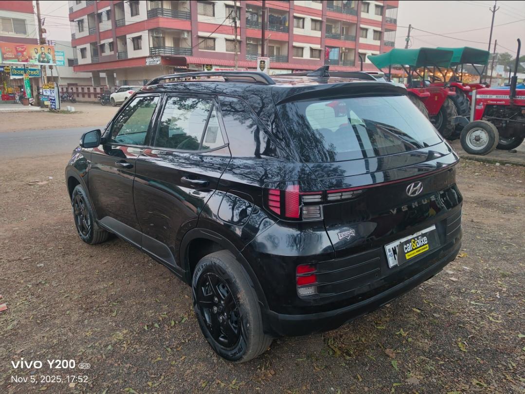 यूज़्ड 2023 ह्युंडई वेन्यू, Neemuch Jawahar Nagar, Neemuch 2 यूज़्ड 2023 ह्युंडई वेन्यू, Neemuch Jawahar Nagar, Neemuch 2