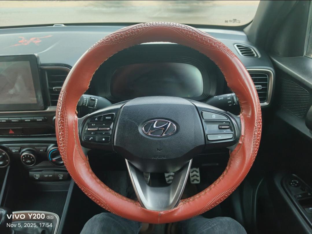 यूज़्ड 2023 ह्युंडई वेन्यू, Neemuch Jawahar Nagar, Neemuch 11 यूज़्ड 2023 ह्युंडई वेन्यू, Neemuch Jawahar Nagar, Neemuch 11