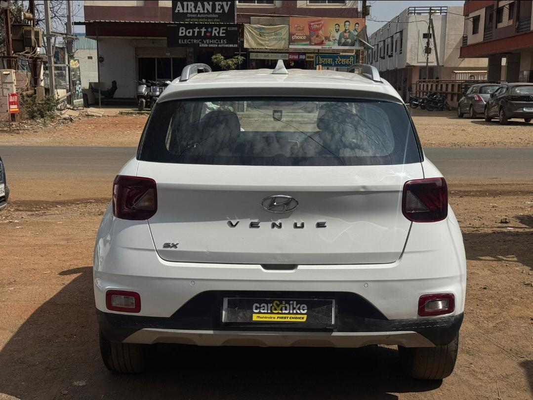 यूज़्ड 2022 ह्युंडई वेन्यू, Neemuch Jawahar Nagar, Neemuch 3 यूज़्ड 2022 ह्युंडई वेन्यू, Neemuch Jawahar Nagar, Neemuch 3