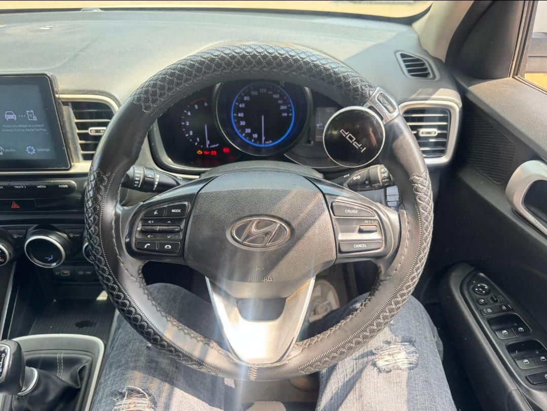 यूज़्ड 2022 ह्युंडई वेन्यू, Neemuch Jawahar Nagar, Neemuch 11 यूज़्ड 2022 ह्युंडई वेन्यू, Neemuch Jawahar Nagar, Neemuch 11