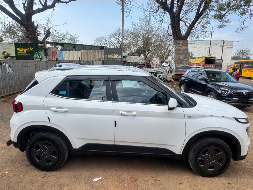 यूज़्ड 2023 ह्युंडई वेन्यू, Neemuch Jawahar Nagar, Neemuch 5 यूज़्ड 2023 ह्युंडई वेन्यू, Neemuch Jawahar Nagar, Neemuch 5