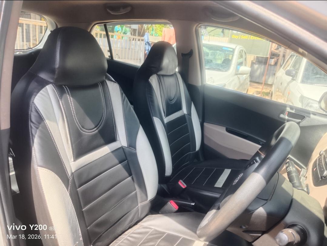 यूज़्ड 2015 ह्युंडई ग्रैंड आई10, Neemuch Jawahar Nagar, Neemuch 12 यूज़्ड 2015 ह्युंडई ग्रैंड आई10, Neemuch Jawahar Nagar, Neemuch 12