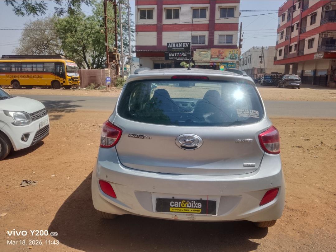 यूज़्ड 2015 ह्युंडई ग्रैंड आई10, Neemuch Jawahar Nagar, Neemuch 3 यूज़्ड 2015 ह्युंडई ग्रैंड आई10, Neemuch Jawahar Nagar, Neemuch 3