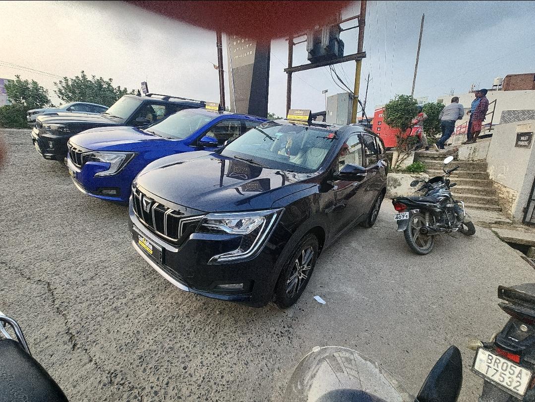 2021 महिंद्रा एक्सयूवी700 AX7 AT Petrol 7 STR 2021 महिंद्रा एक्सयूवी700 AX7 AT Petrol 7 STR