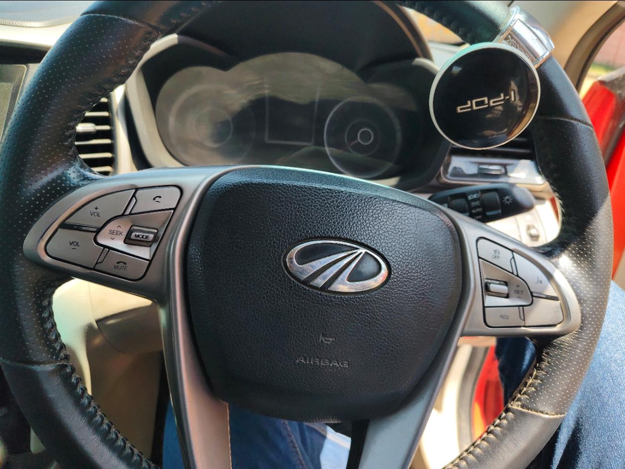 यूज़्ड 2019 महिंद्रा एक्सयूवी300, Bairia, Motihari 12 यूज़्ड 2019 महिंद्रा एक्सयूवी300, Bairia, Motihari 12