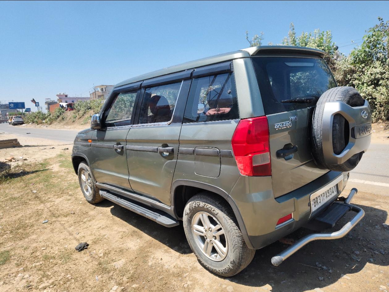 यूज़्ड 2021 महिंद्रा बोलेरो नियो, Bairia, Motihari 2 यूज़्ड 2021 महिंद्रा बोलेरो नियो, Bairia, Motihari 2