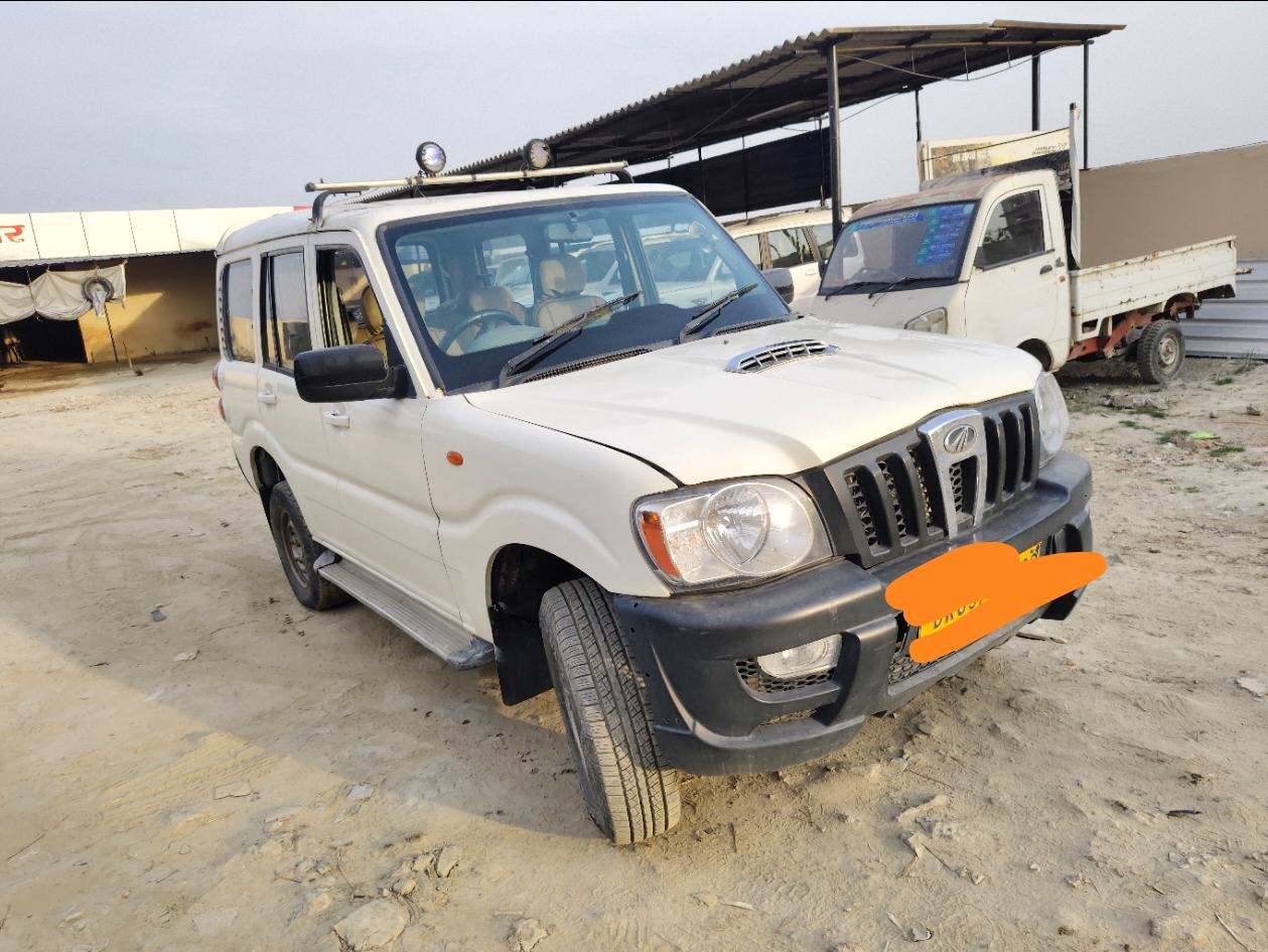 यूज़्ड 2013 महिंद्रा स्कॉर्पियो, Bairia, Motihari 6 यूज़्ड 2013 महिंद्रा स्कॉर्पियो, Bairia, Motihari 6