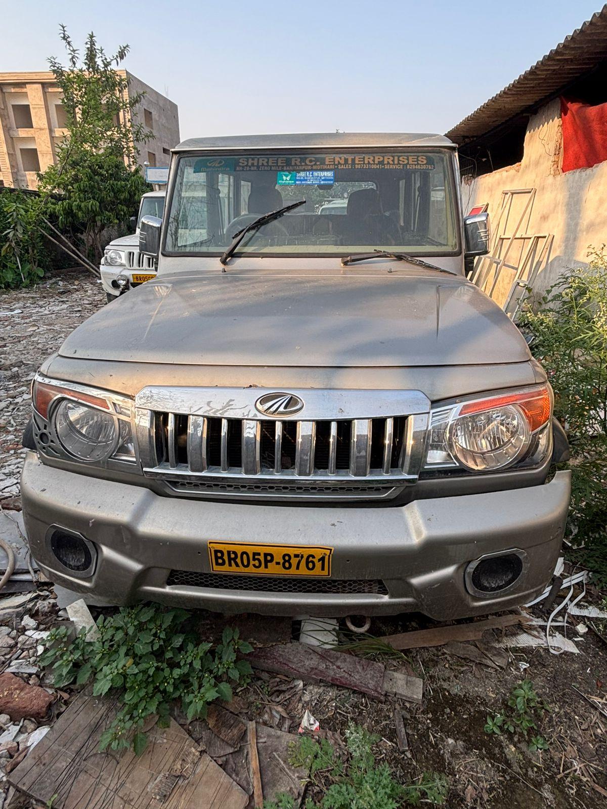 2013 महिंद्रा बोलेरो SLE BS4 2013 महिंद्रा बोलेरो SLE BS4