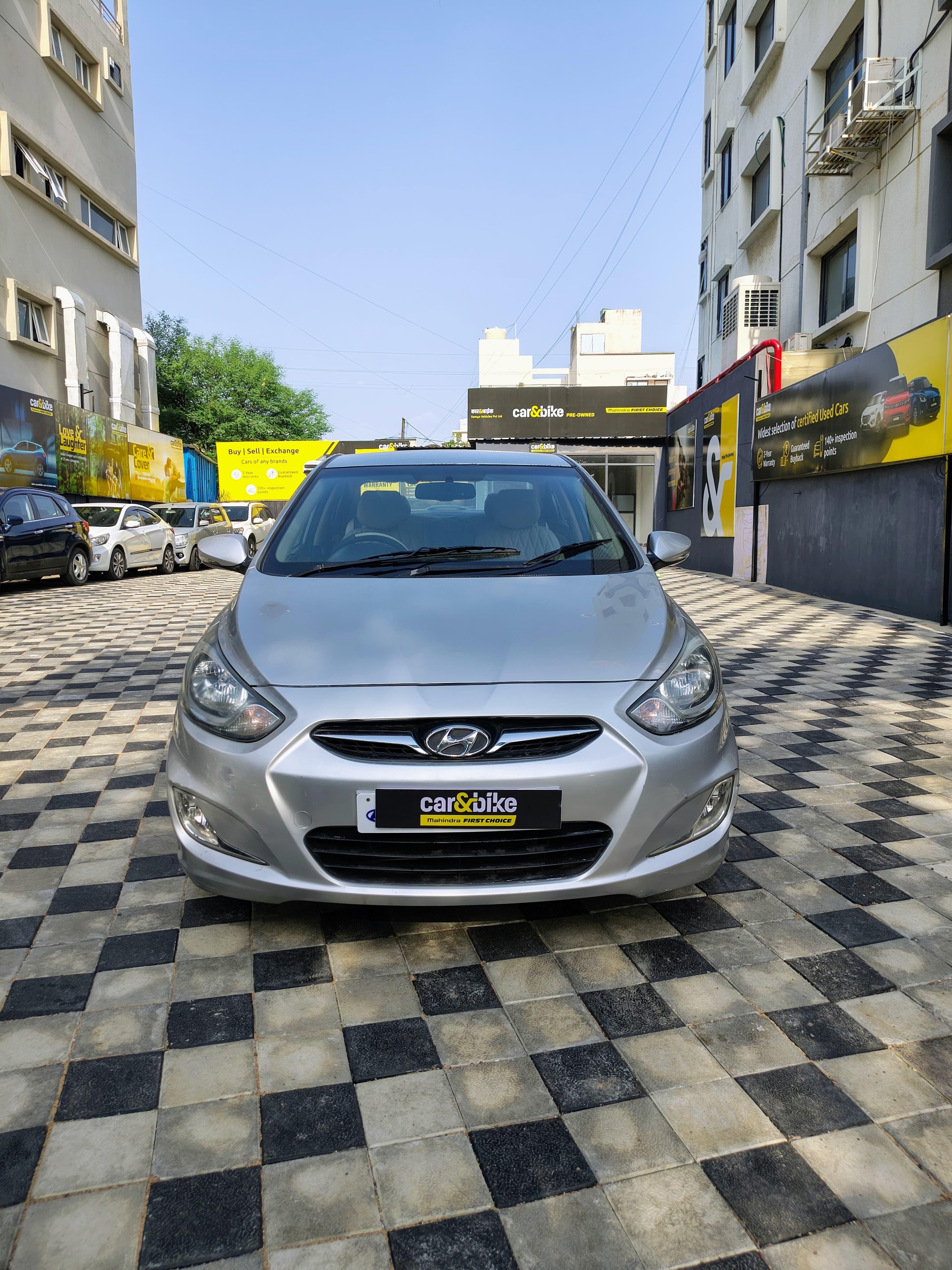 यूज़्ड 2014 ह्युंडई फ्लयूडिक वरना, Vijay Nagar, Indore 7 यूज़्ड 2014 ह्युंडई फ्लयूडिक वरना, Vijay Nagar, Indore 7