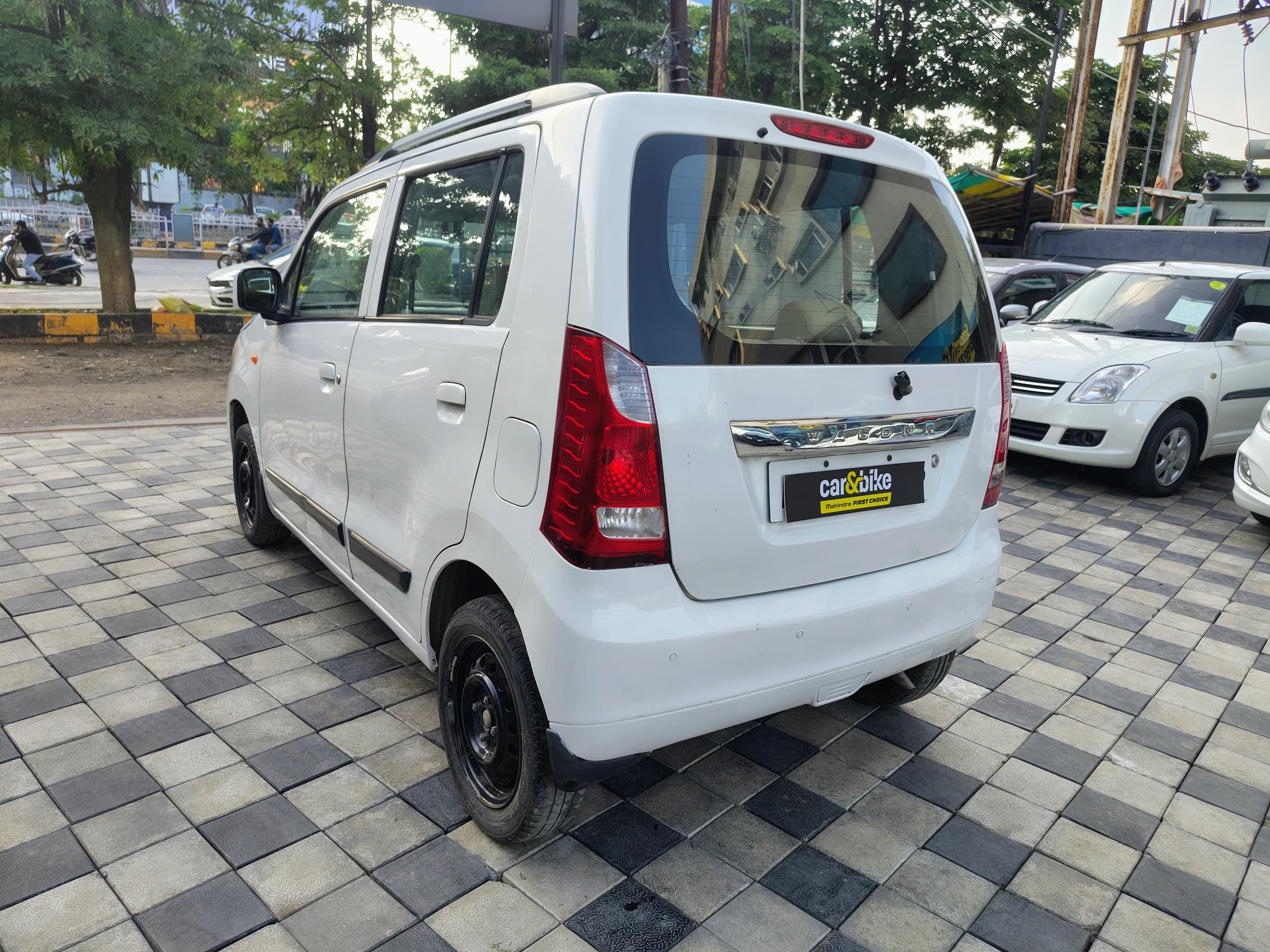 यूज़्ड 2018 मारुति सुजुकी वैगन आर, Vijay Nagar, Indore 2 यूज़्ड 2018 मारुति सुजुकी वैगन आर, Vijay Nagar, Indore 2