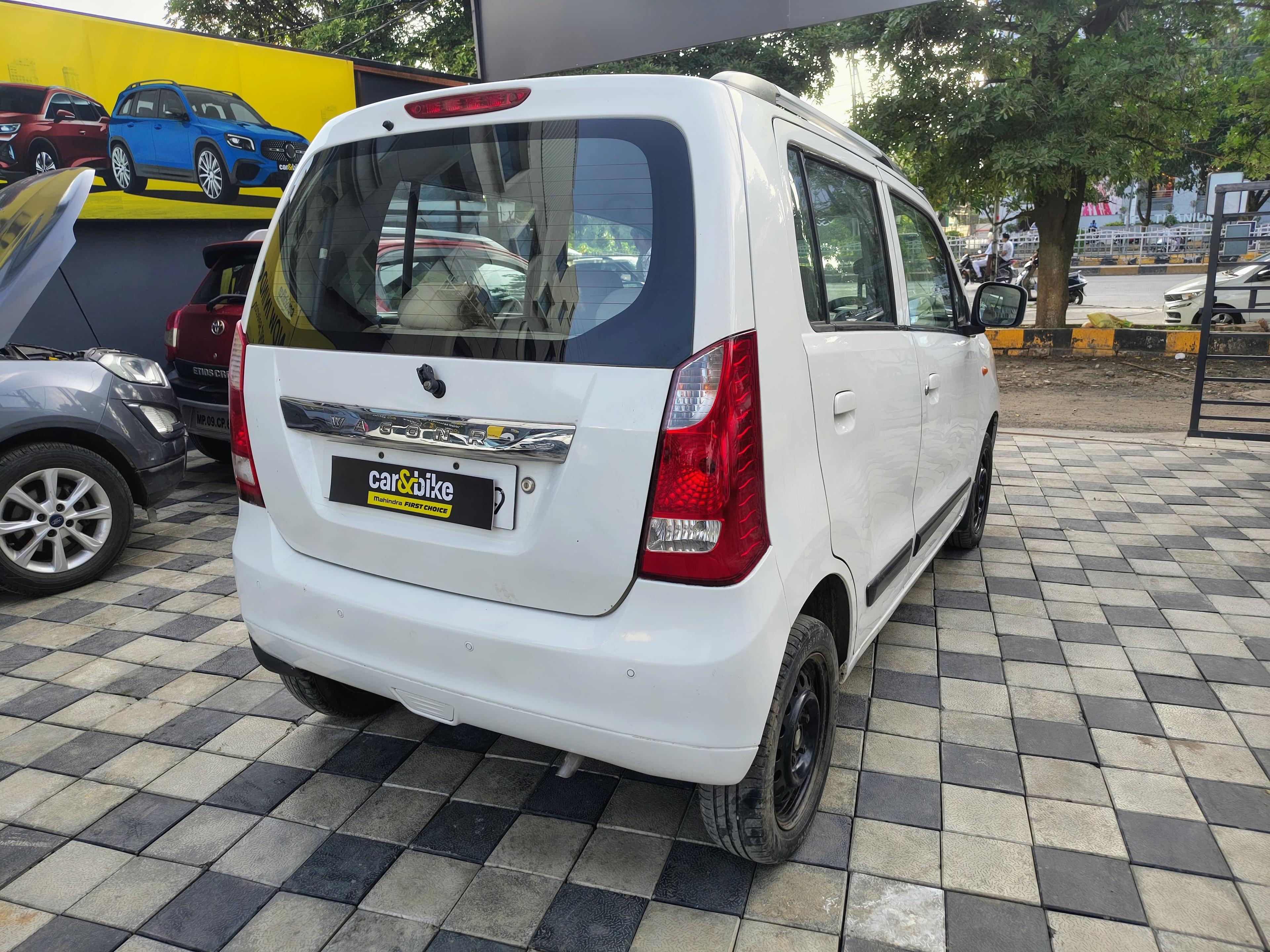 यूज़्ड 2018 मारुति सुजुकी वैगन आर, Vijay Nagar, Indore 4 यूज़्ड 2018 मारुति सुजुकी वैगन आर, Vijay Nagar, Indore 4