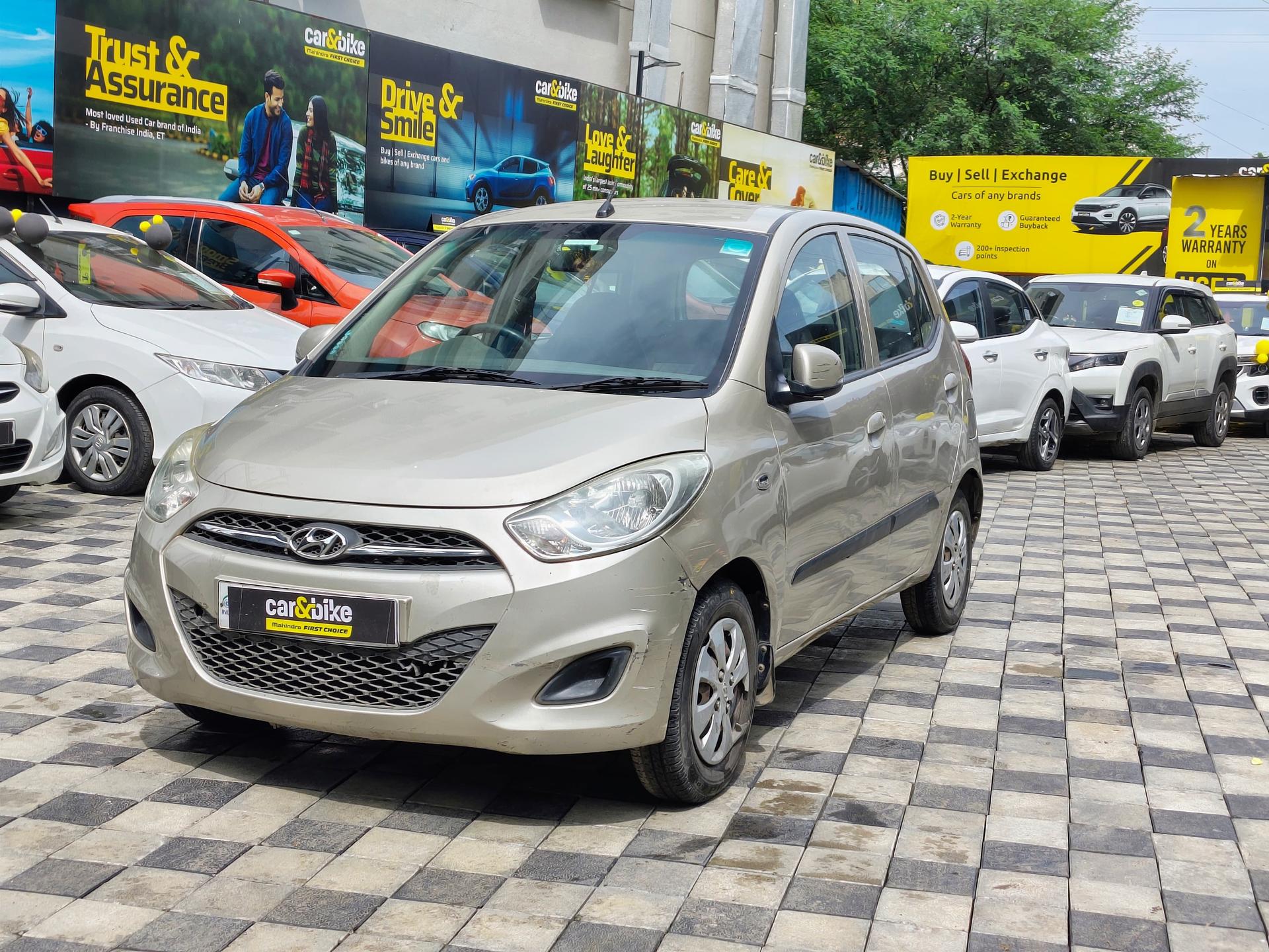 2012 ह्युंडई आई10 1.2 Magna MT 2012 ह्युंडई आई10 1.2 Magna MT