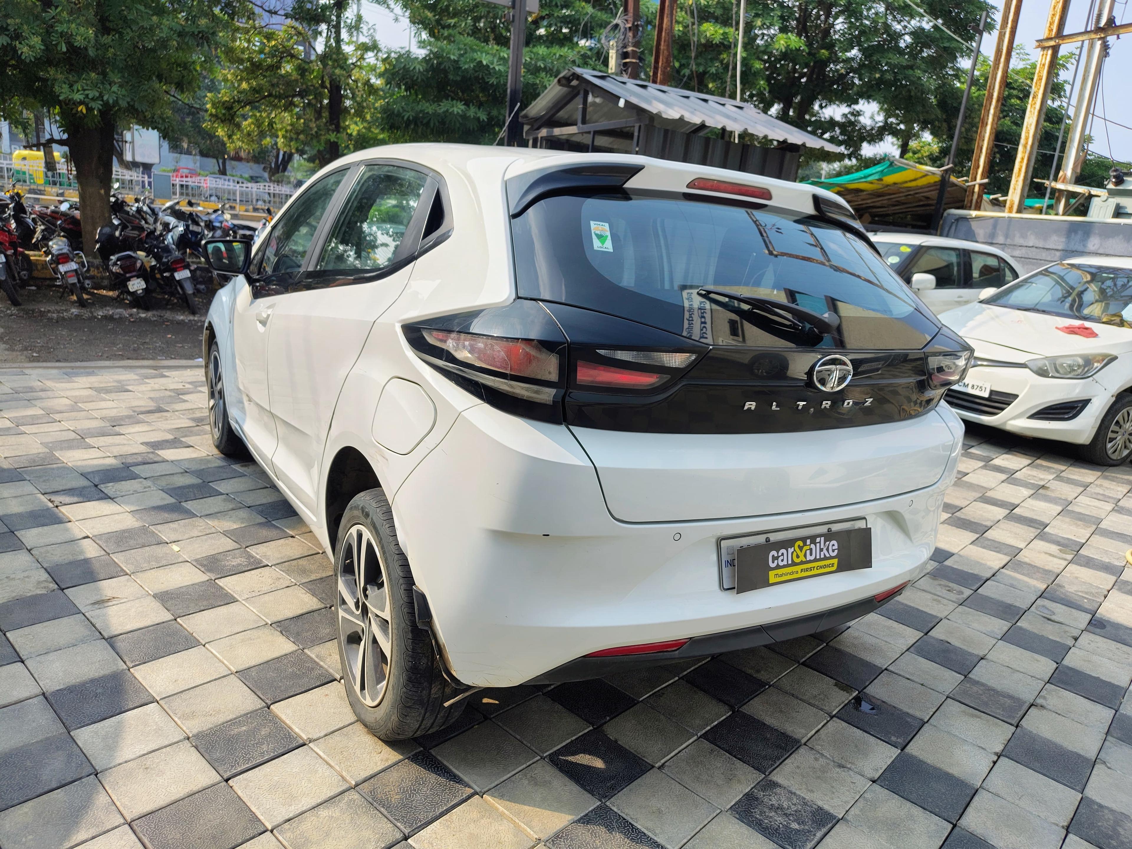 यूज़्ड 2022 टाटा अलट्रोज़, Vijay Nagar, Indore 2 यूज़्ड 2022 टाटा अलट्रोज़, Vijay Nagar, Indore 2