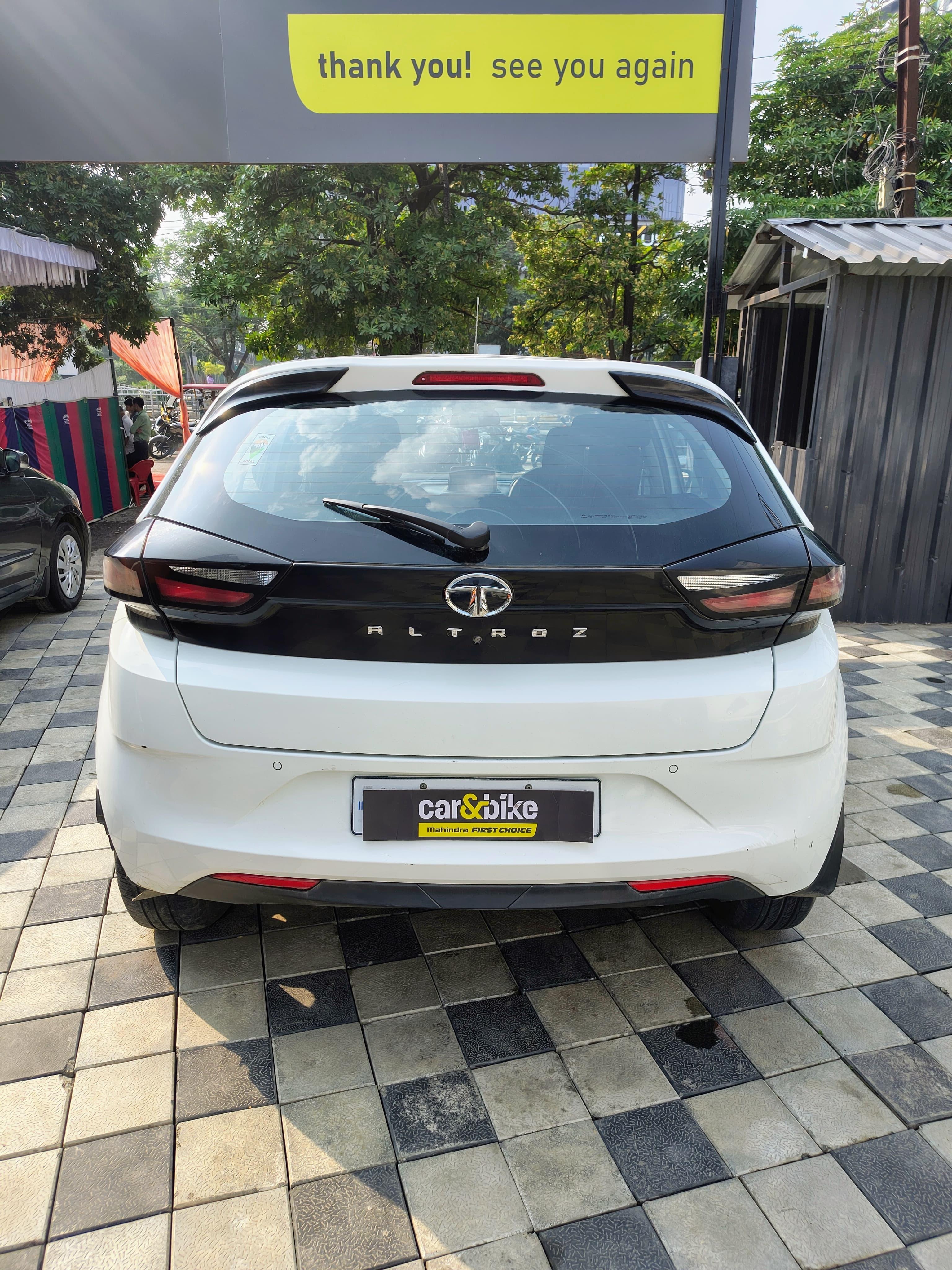 यूज़्ड 2022 टाटा अलट्रोज़, Vijay Nagar, Indore 3 यूज़्ड 2022 टाटा अलट्रोज़, Vijay Nagar, Indore 3