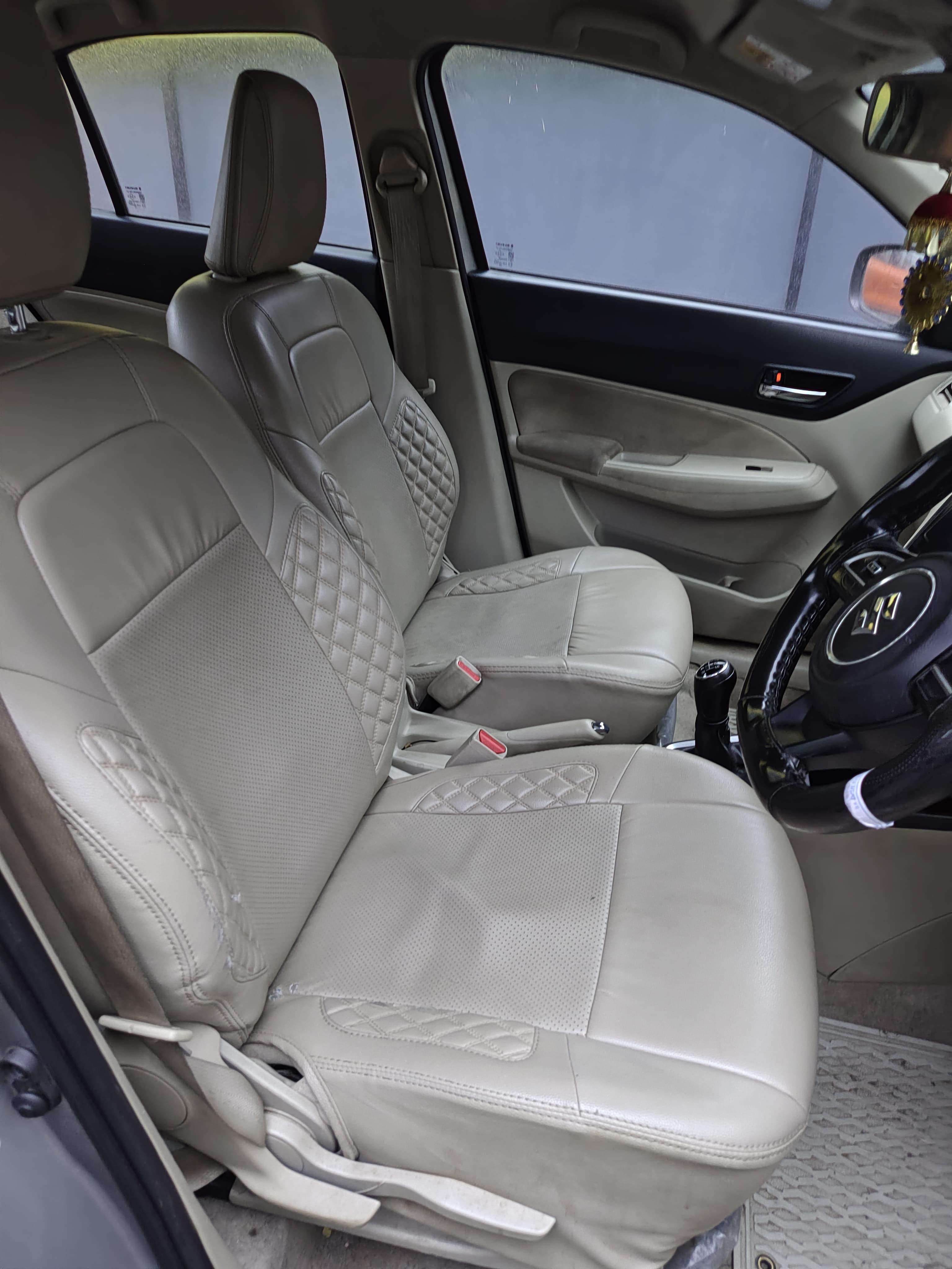 यूज़्ड 2023 मारुति सुजुकी डिजायर, Vijay Nagar, Indore 13 यूज़्ड 2023 मारुति सुजुकी डिजायर, Vijay Nagar, Indore 13