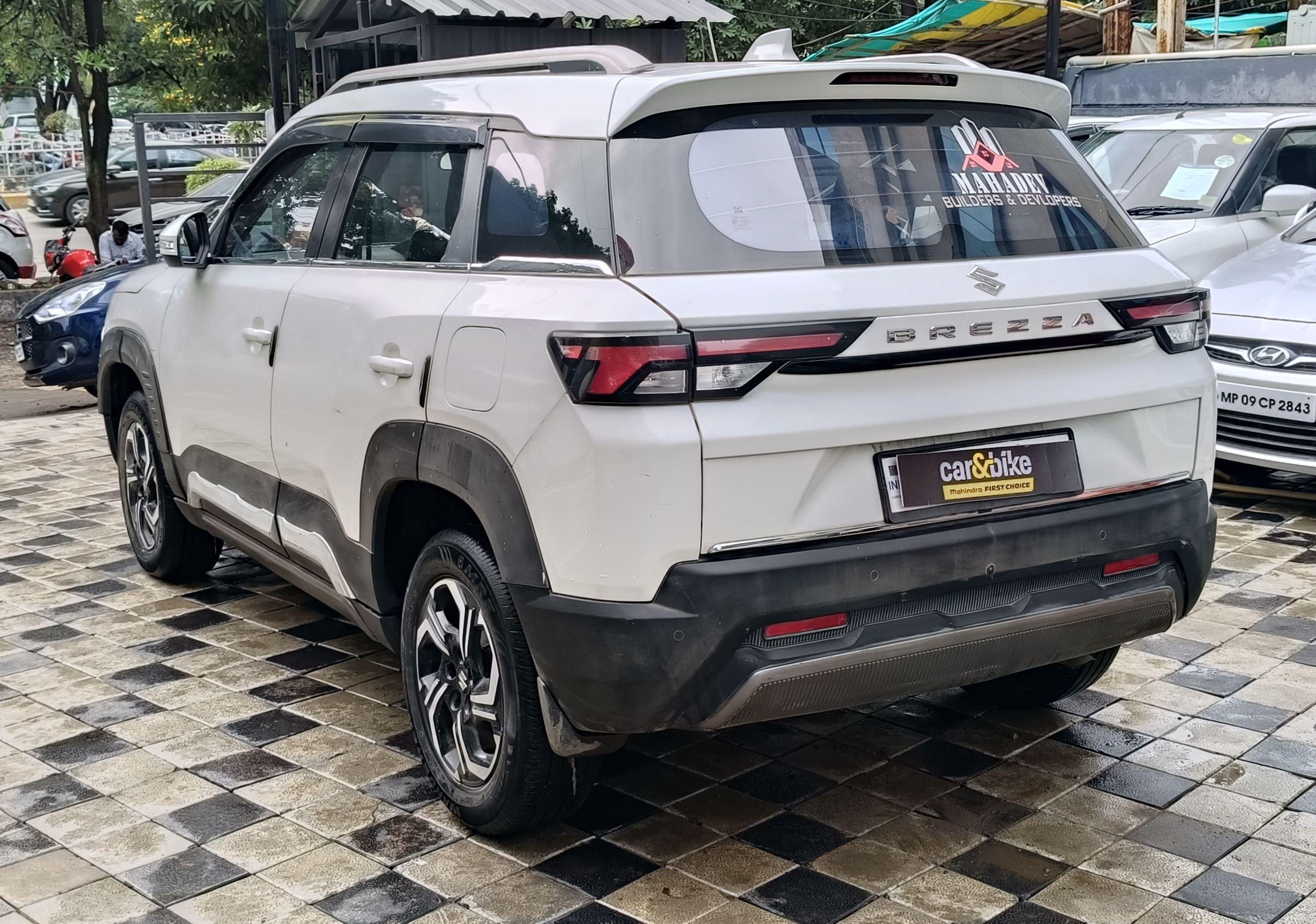 यूज़्ड 2024 मारुति सुजुकी ब्रेज़ा, Vijay Nagar, Indore 2 यूज़्ड 2024 मारुति सुजुकी ब्रेज़ा, Vijay Nagar, Indore 2