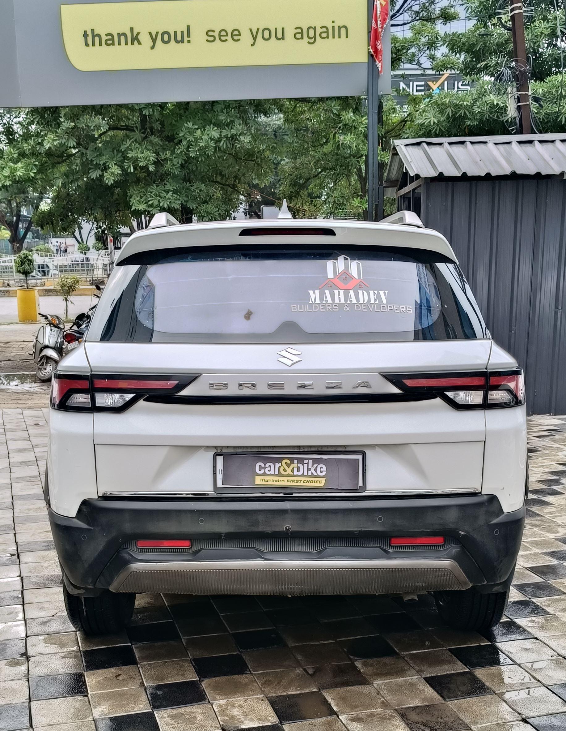 यूज़्ड 2024 मारुति सुजुकी ब्रेज़ा, Vijay Nagar, Indore 3 यूज़्ड 2024 मारुति सुजुकी ब्रेज़ा, Vijay Nagar, Indore 3