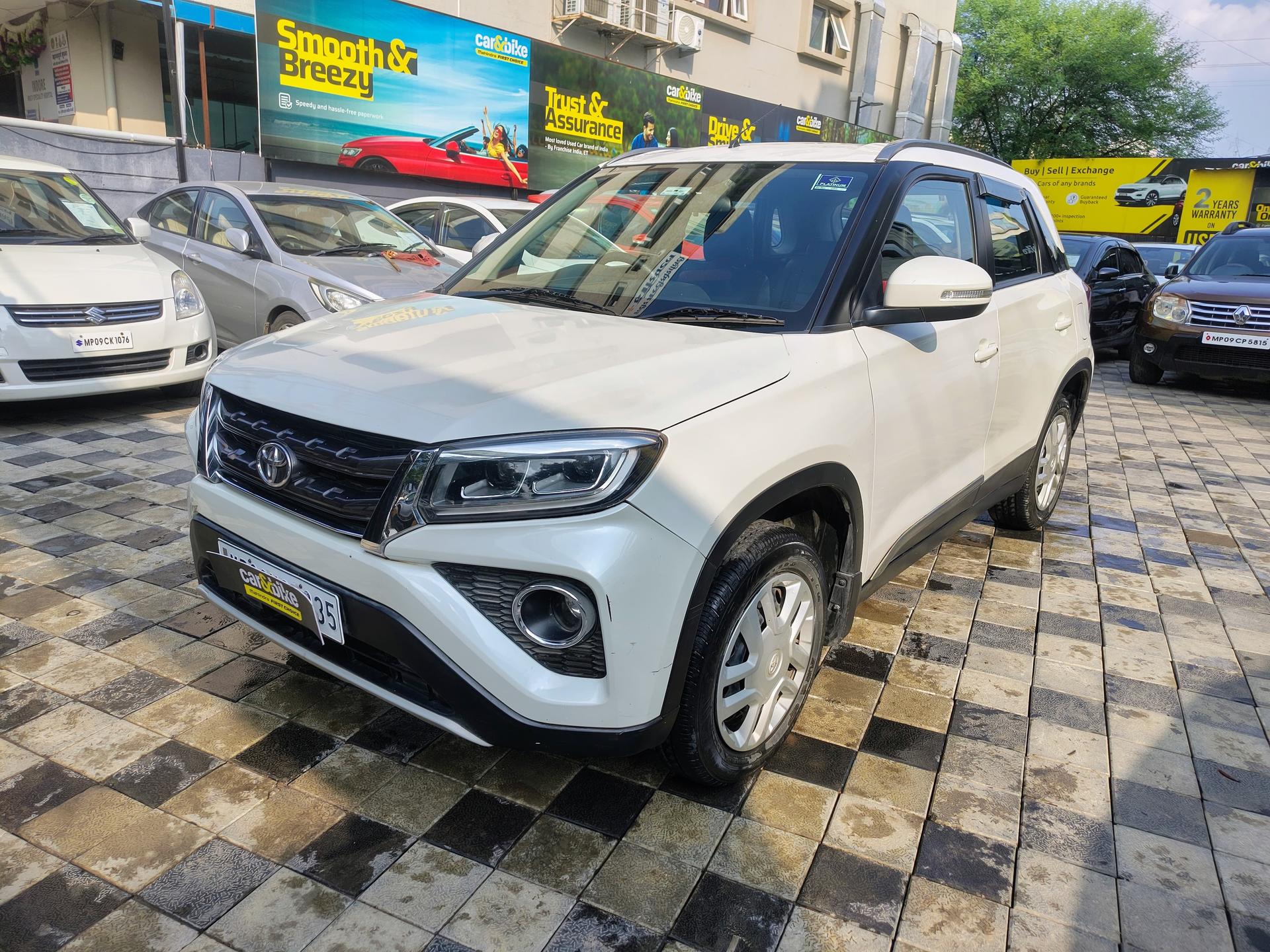 2020 टोयोटा अर्बन क्रूजर Mid MT 2020 टोयोटा अर्बन क्रूजर Mid MT