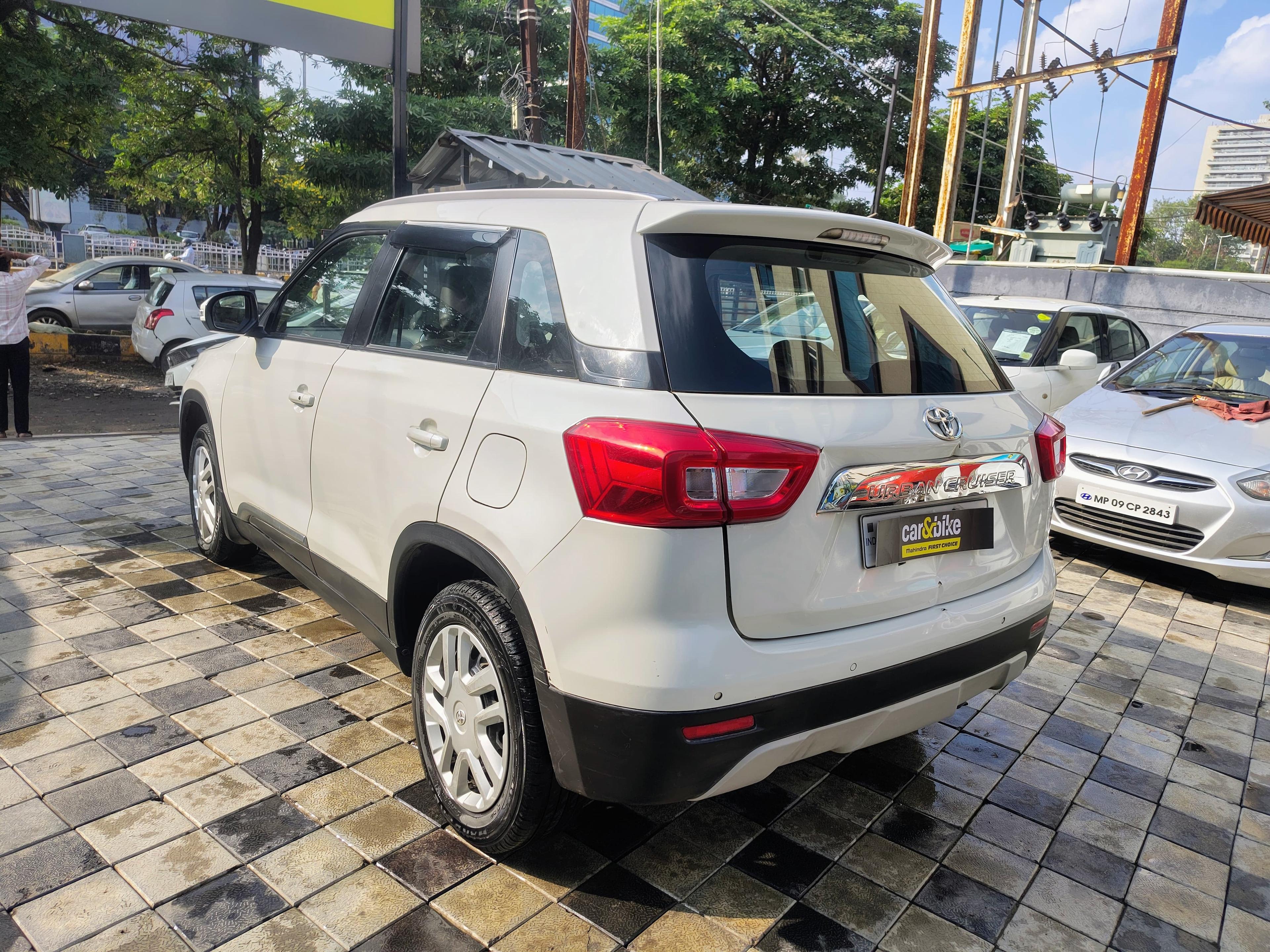 यूज़्ड 2020 टोयोटा अर्बन क्रूजर, Vijay Nagar, Indore 2 यूज़्ड 2020 टोयोटा अर्बन क्रूजर, Vijay Nagar, Indore 2