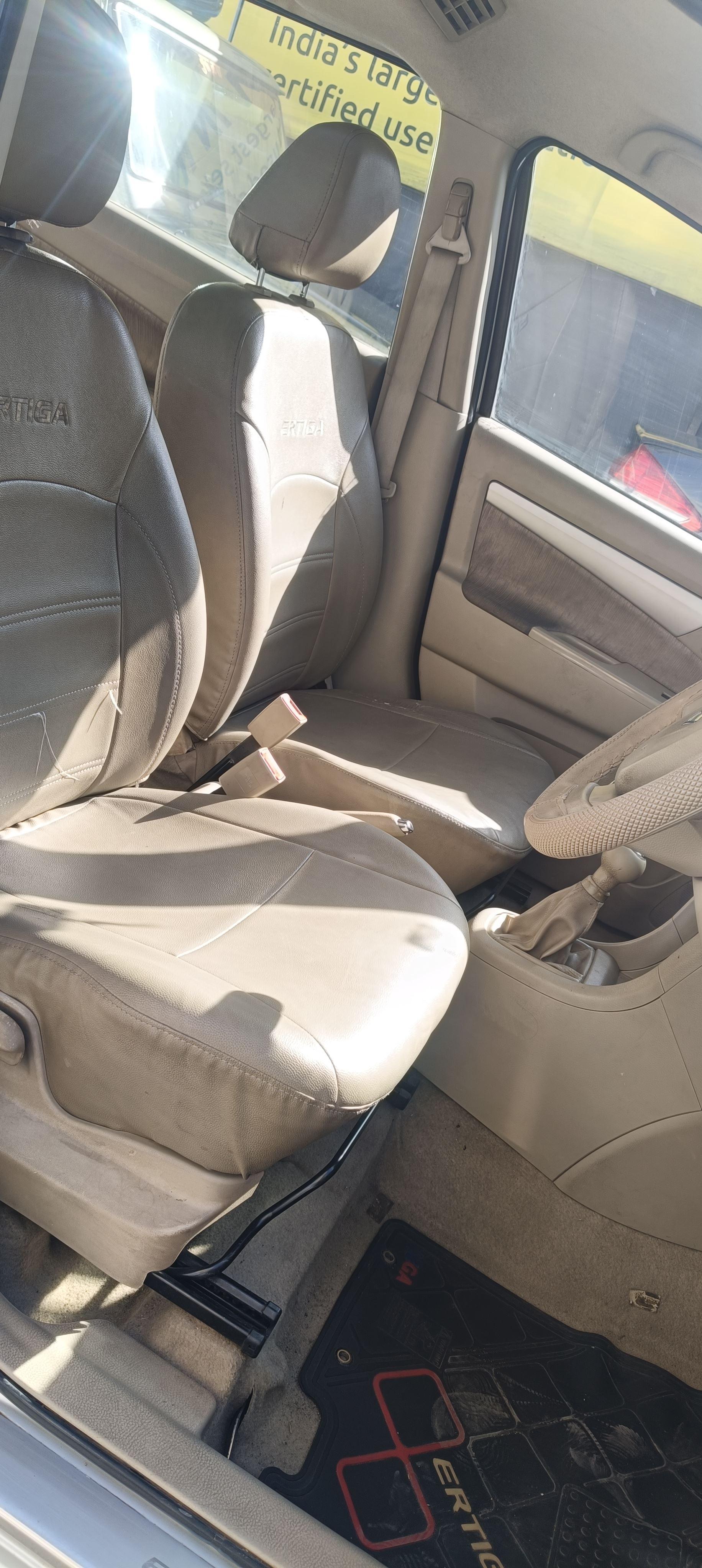 यूज़्ड 2014 मारुति सुजुकी अर्टिगा, Vijay Nagar, Indore 12 यूज़्ड 2014 मारुति सुजुकी अर्टिगा, Vijay Nagar, Indore 12