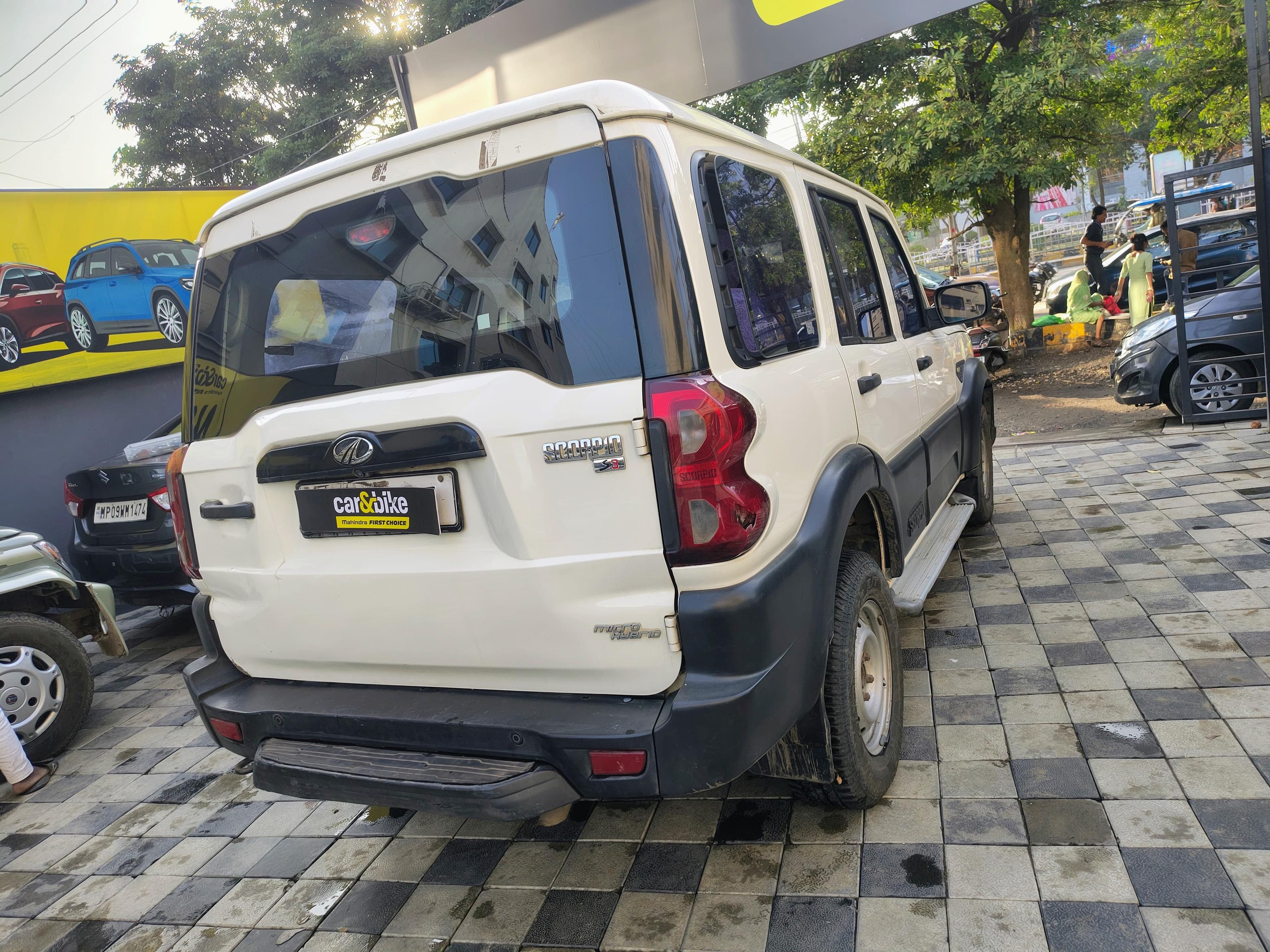 यूज़्ड 2019 महिंद्रा स्कॉर्पियो, Vijay Nagar, Indore 4 यूज़्ड 2019 महिंद्रा स्कॉर्पियो, Vijay Nagar, Indore 4