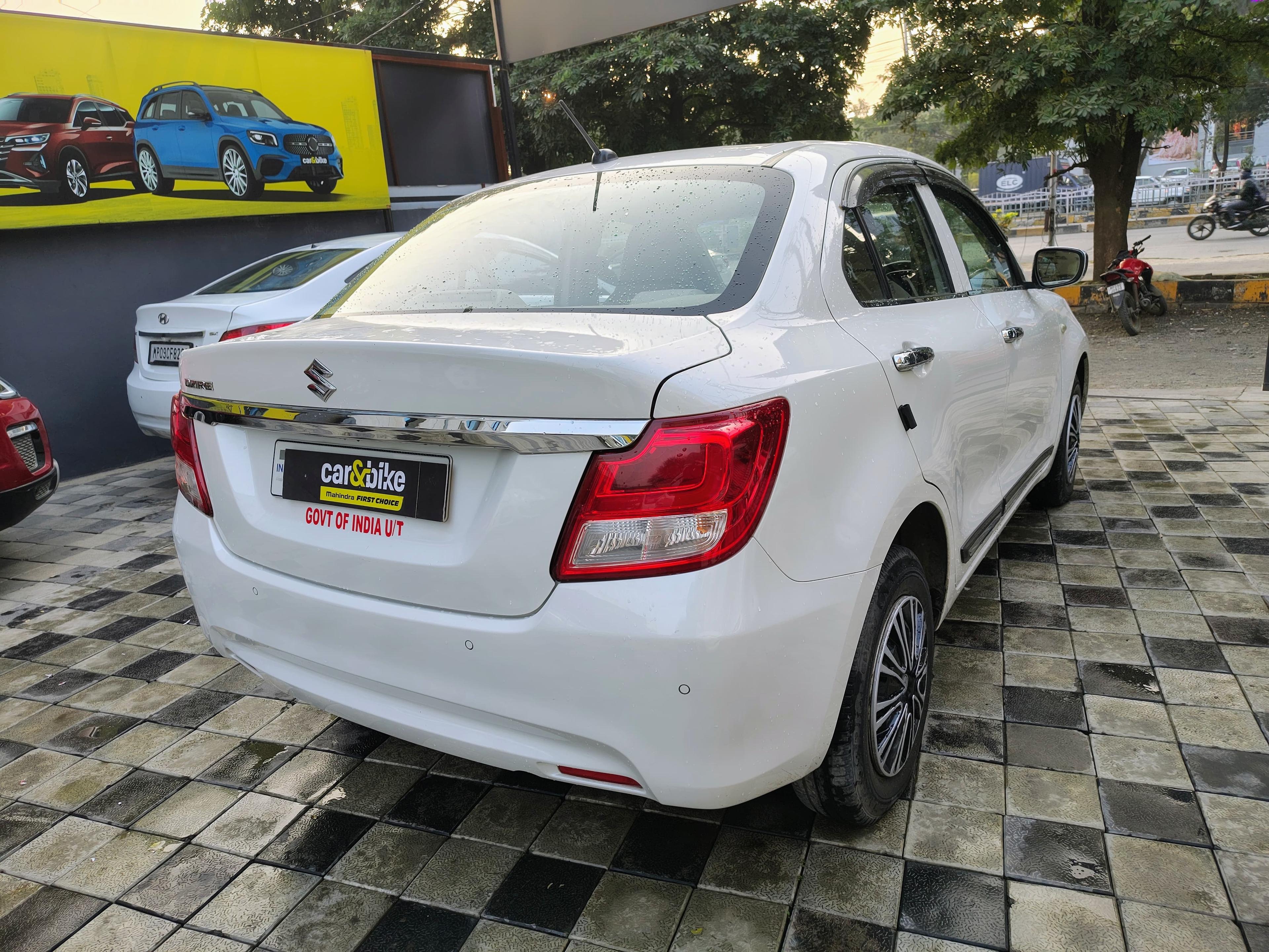 यूज़्ड 2021 मारुति सुजुकी डिजायर, Vijay Nagar, Indore 4 यूज़्ड 2021 मारुति सुजुकी डिजायर, Vijay Nagar, Indore 4