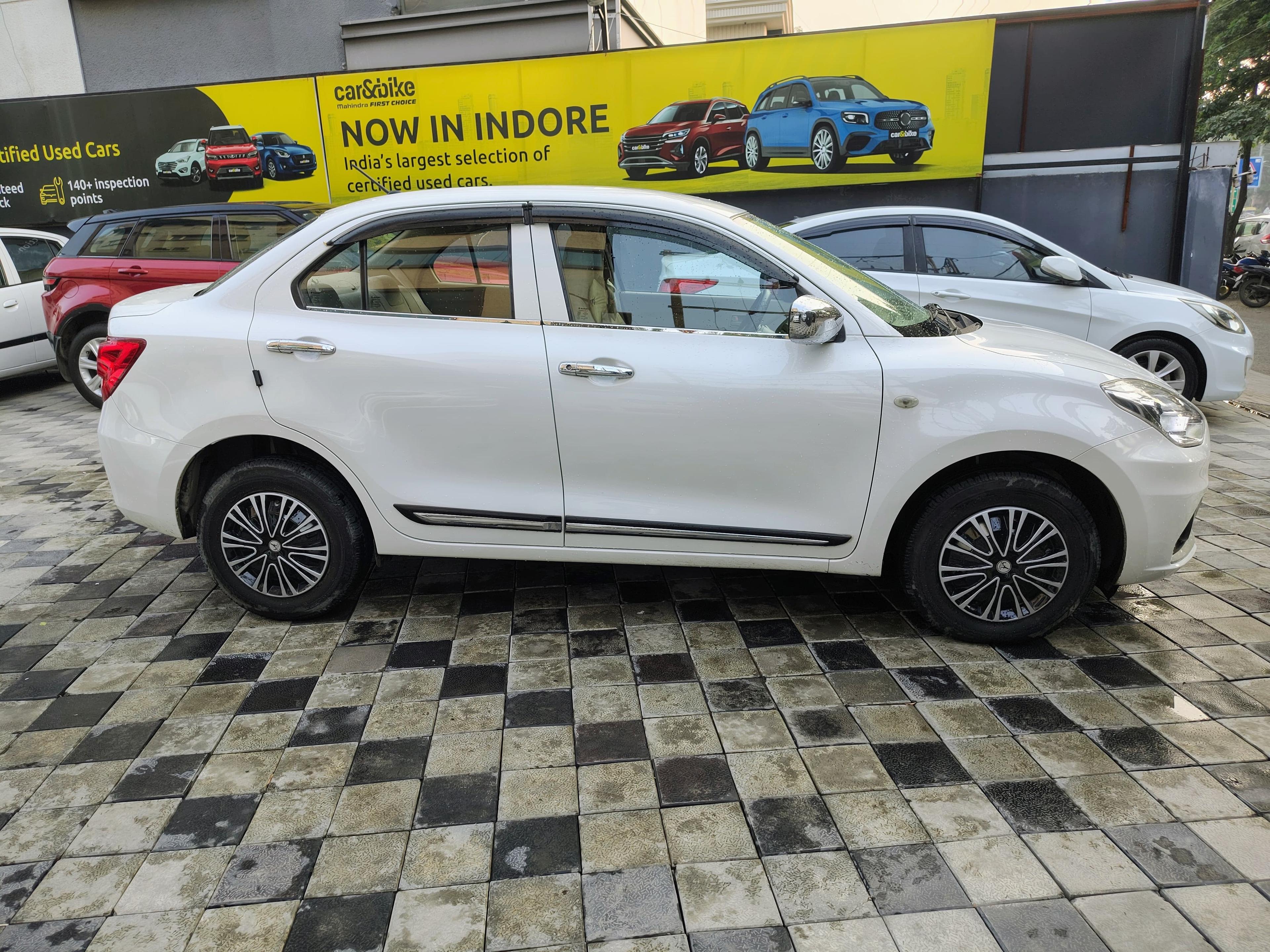 यूज़्ड 2021 मारुति सुजुकी डिजायर, Vijay Nagar, Indore 5 यूज़्ड 2021 मारुति सुजुकी डिजायर, Vijay Nagar, Indore 5