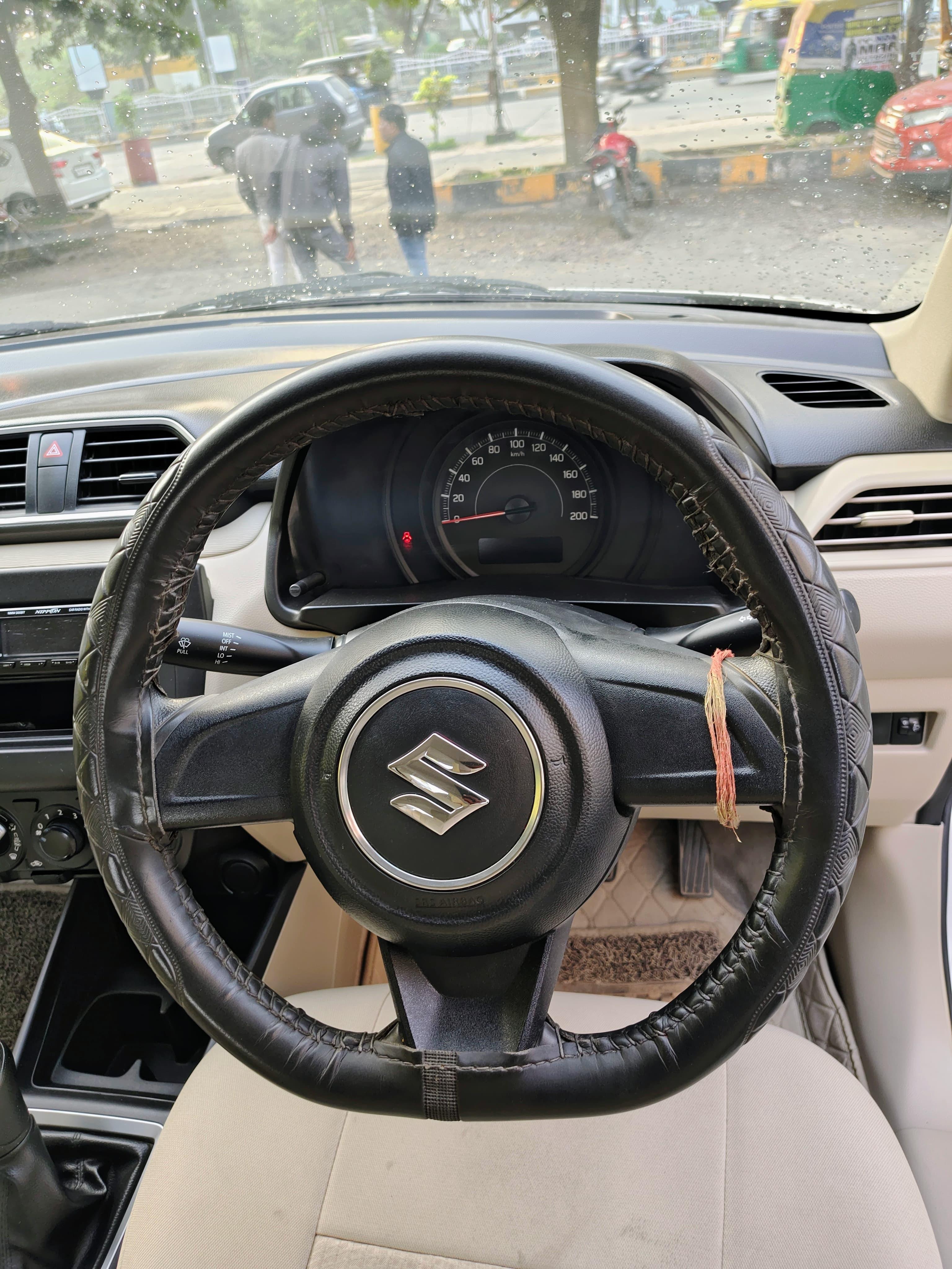 यूज़्ड 2021 मारुति सुजुकी डिजायर, Vijay Nagar, Indore 12 यूज़्ड 2021 मारुति सुजुकी डिजायर, Vijay Nagar, Indore 12