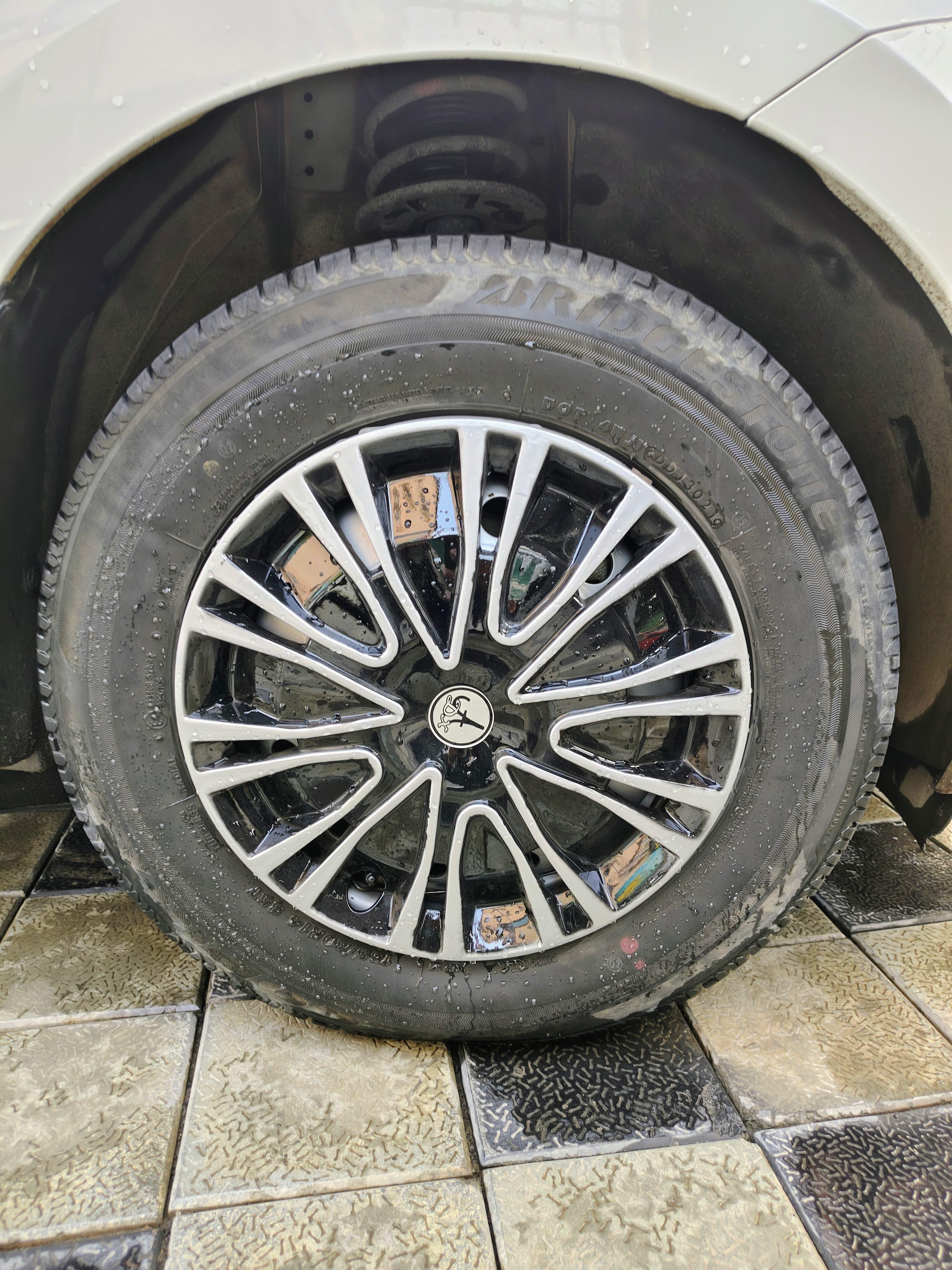 यूज़्ड 2021 मारुति सुजुकी डिजायर, Vijay Nagar, Indore 8 यूज़्ड 2021 मारुति सुजुकी डिजायर, Vijay Nagar, Indore 8