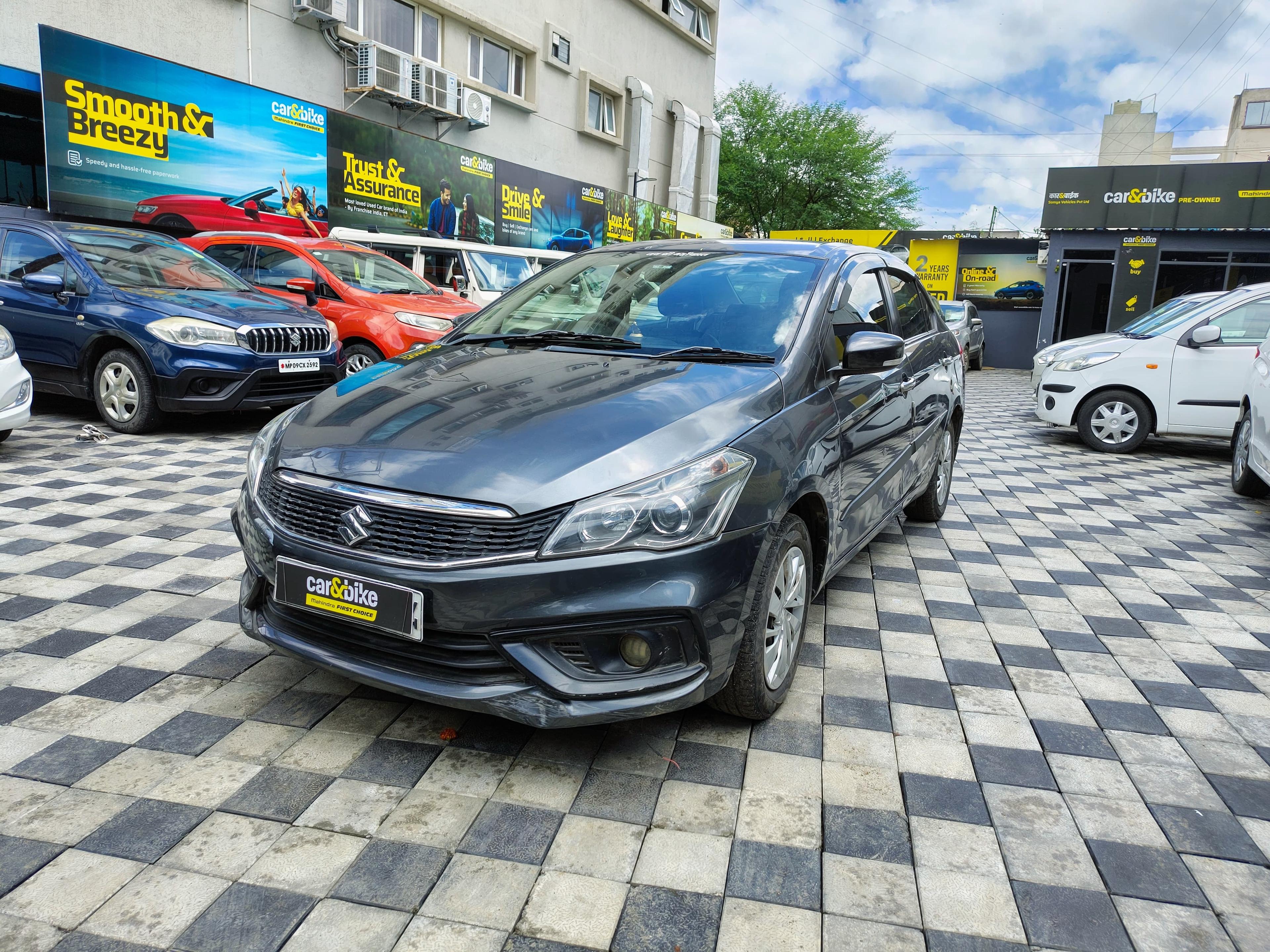 यूज़्ड 2022 मारुति सुजुकी सियाज़, Vijay Nagar, Indore यूज़्ड 2022 मारुति सुजुकी सियाज़, Vijay Nagar, Indore