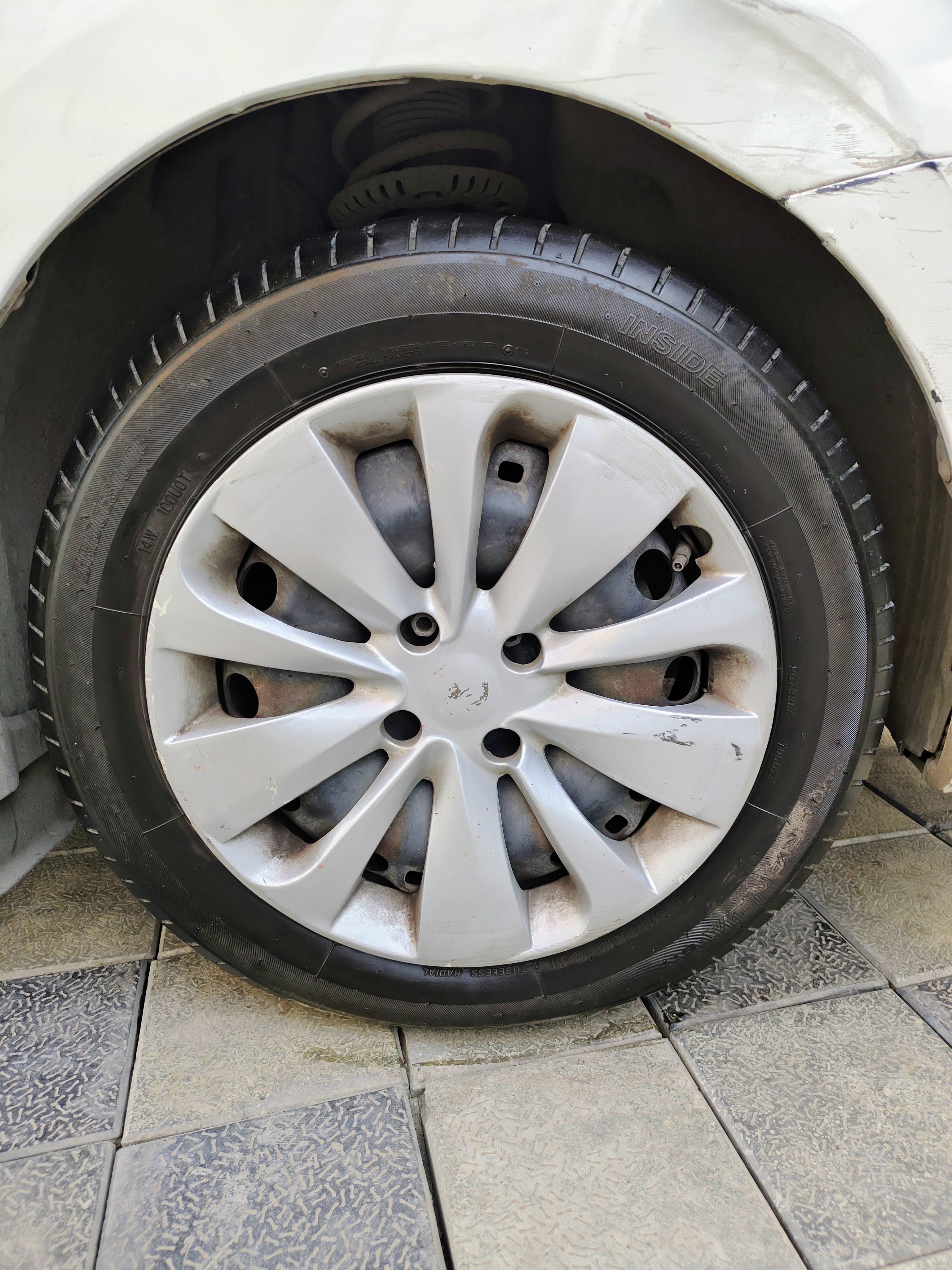 यूज़्ड 2016 फॉक्सवैगन एमियो, Vijay Nagar, Indore 8 यूज़्ड 2016 फॉक्सवैगन एमियो, Vijay Nagar, Indore 8