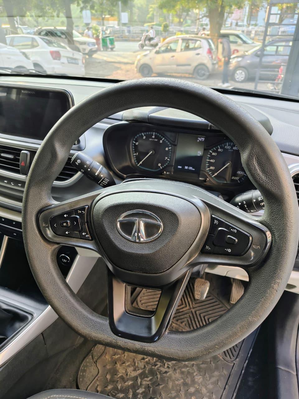 यूज़्ड 2022 टाटा अलट्रोज़, Vijay Nagar, Indore 4 यूज़्ड 2022 टाटा अलट्रोज़, Vijay Nagar, Indore 4