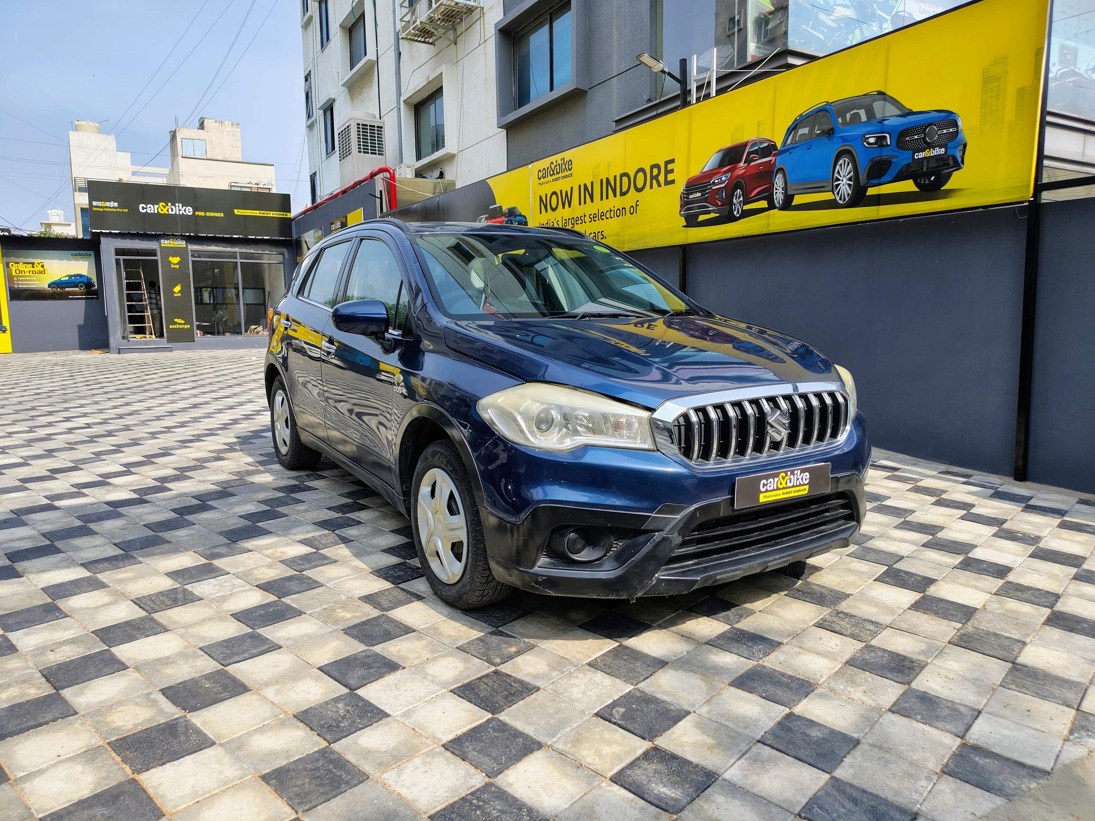 यूज़्ड 2017 मारुति सुजुकी एस-क्रॉस, Vijay Nagar, Indore 5 यूज़्ड 2017 मारुति सुजुकी एस-क्रॉस, Vijay Nagar, Indore 5