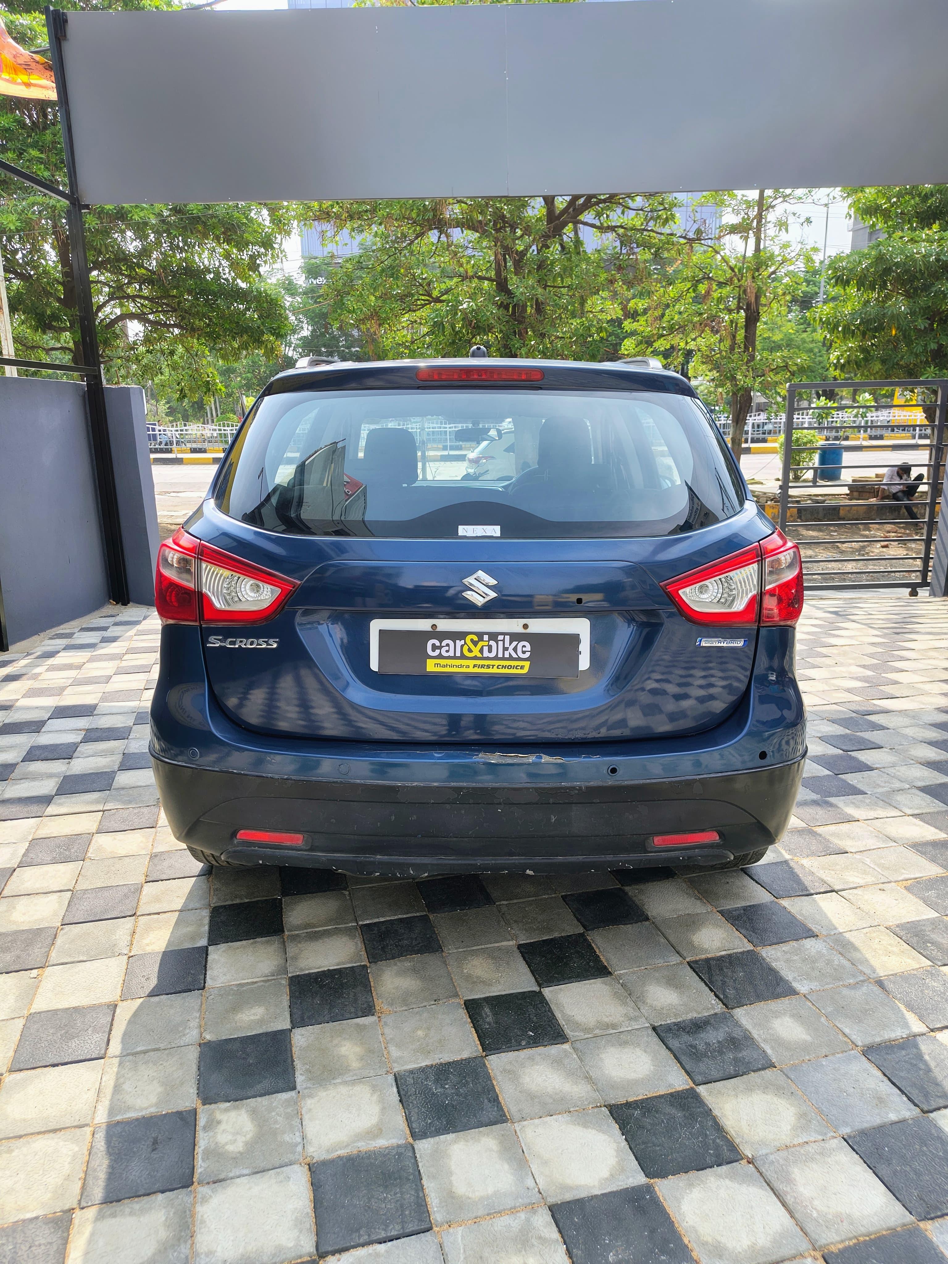 यूज़्ड 2017 मारुति सुजुकी एस-क्रॉस, Vijay Nagar, Indore 2 यूज़्ड 2017 मारुति सुजुकी एस-क्रॉस, Vijay Nagar, Indore 2