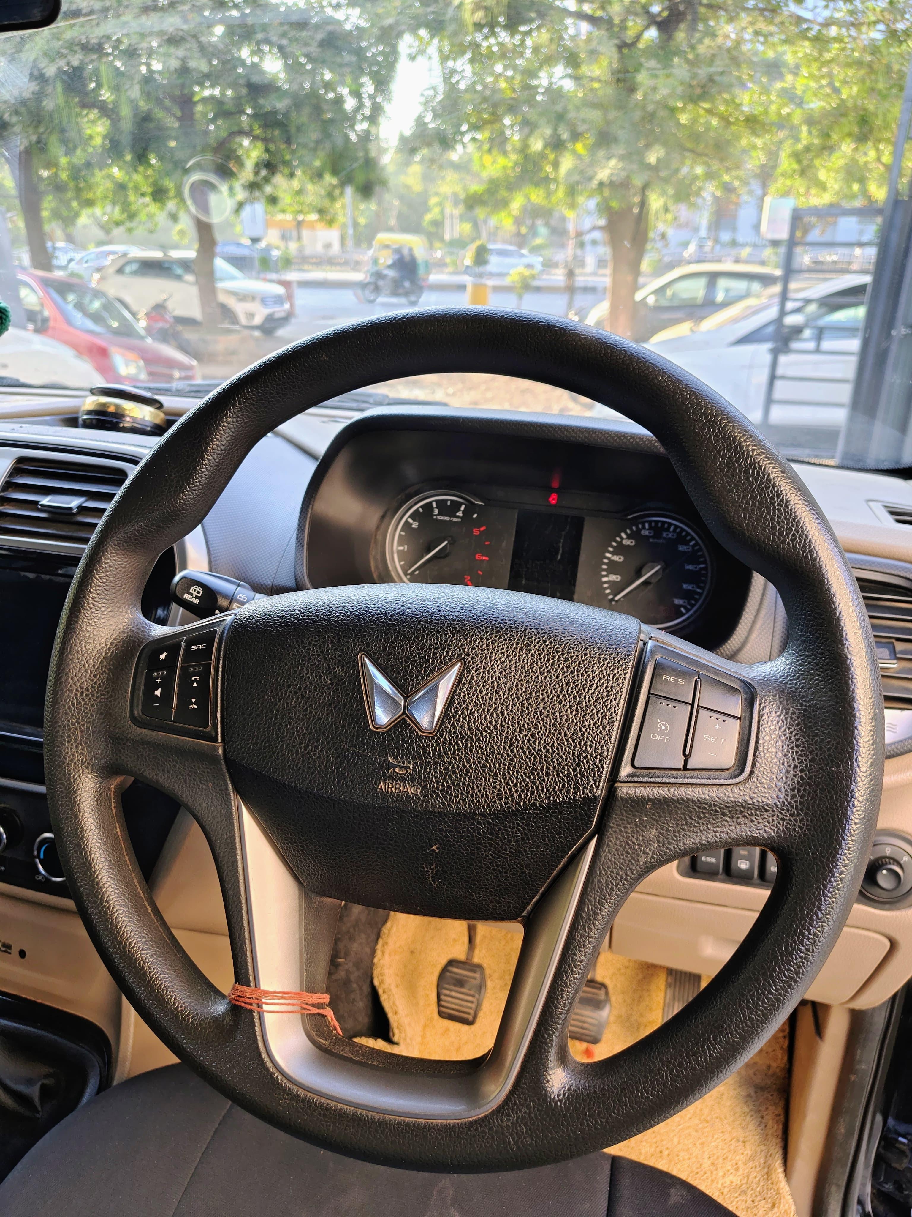 यूज़्ड 2024 महिंद्रा बोलेरो नियो, Vijay Nagar, Indore 12 यूज़्ड 2024 महिंद्रा बोलेरो नियो, Vijay Nagar, Indore 12