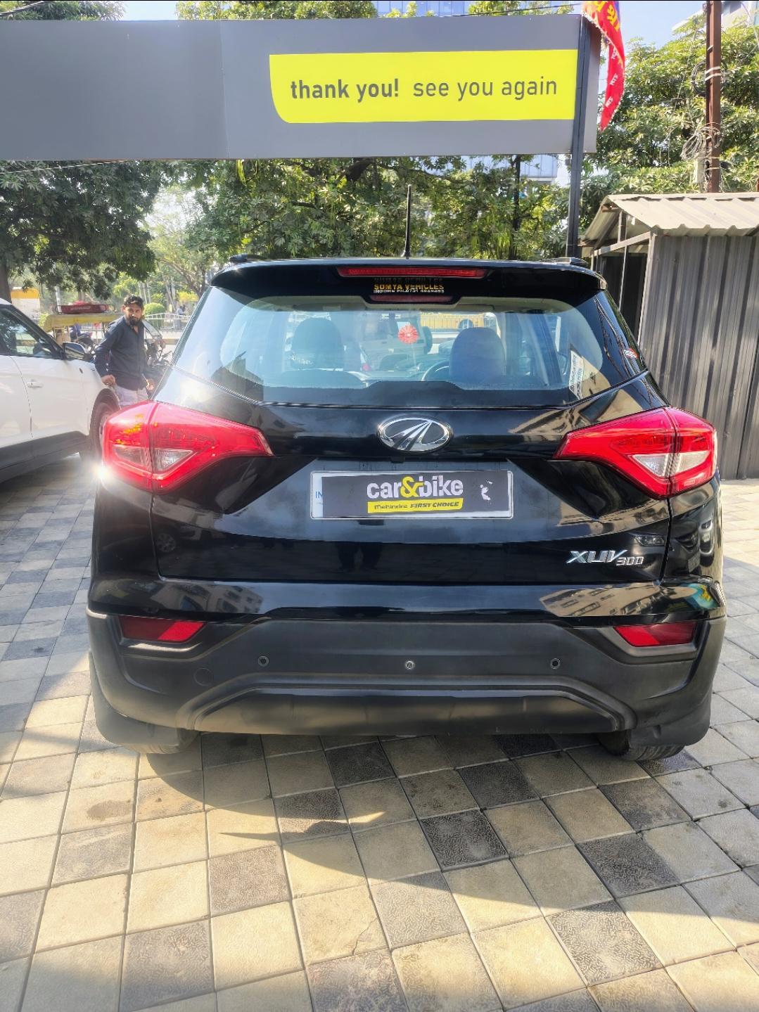 यूज़्ड 2022 महिंद्रा एक्सयूवी300, Vijay Nagar, Indore 3 यूज़्ड 2022 महिंद्रा एक्सयूवी300, Vijay Nagar, Indore 3