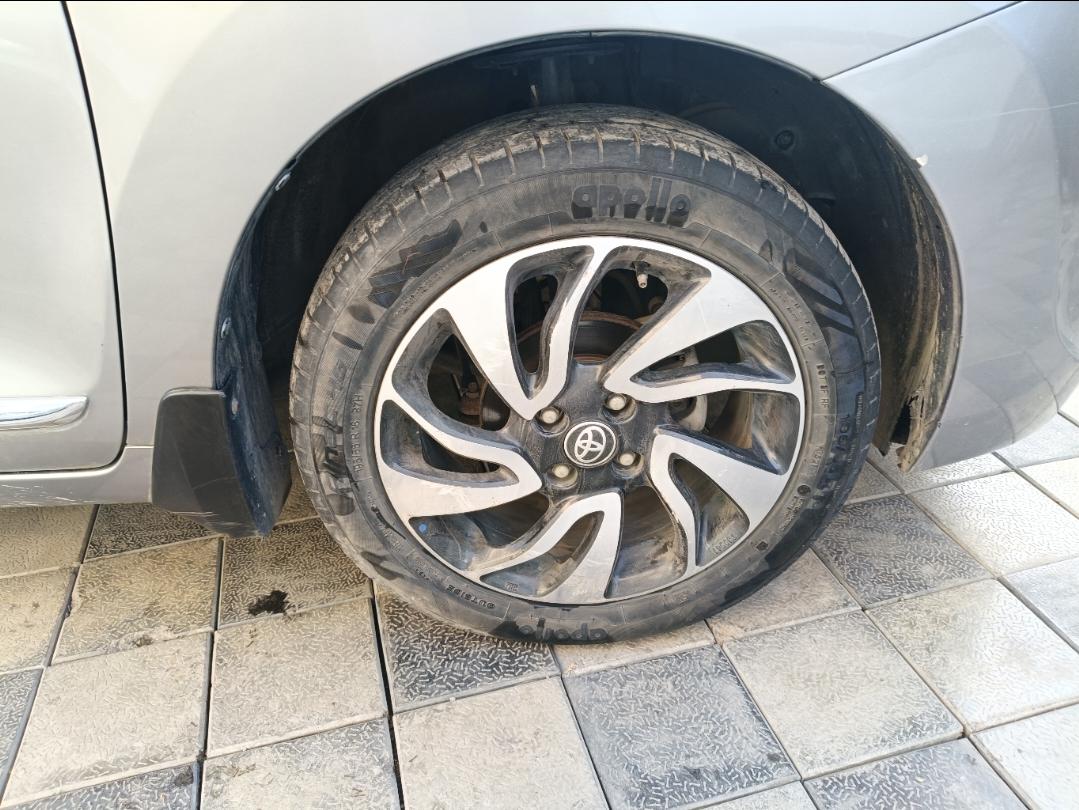 यूज़्ड 2021 टोयोटा गलांज़ा, Vijay Nagar, Indore 8 यूज़्ड 2021 टोयोटा गलांज़ा, Vijay Nagar, Indore 8