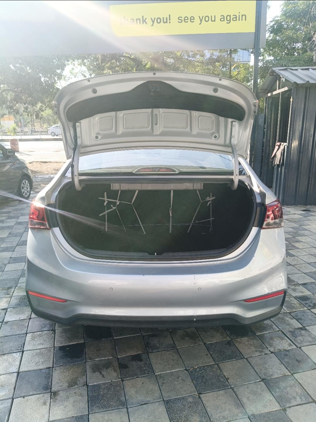 यूज़्ड 2019 ह्युंडई वरना, Vijay Nagar, Indore 9 यूज़्ड 2019 ह्युंडई वरना, Vijay Nagar, Indore 9