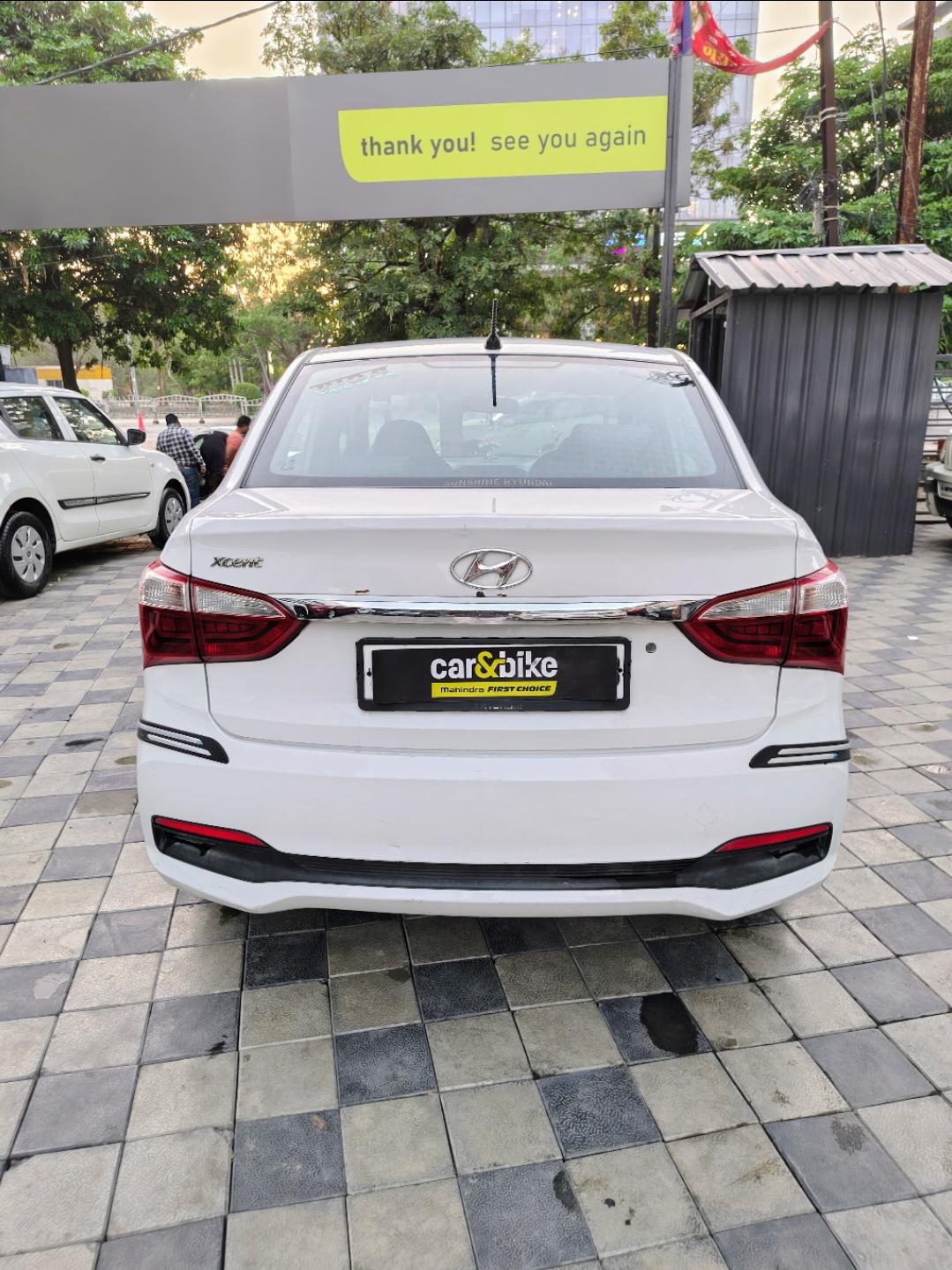 यूज़्ड 2018 ह्युंडई एक्सेंट, Vijay Nagar, Indore 3 यूज़्ड 2018 ह्युंडई एक्सेंट, Vijay Nagar, Indore 3