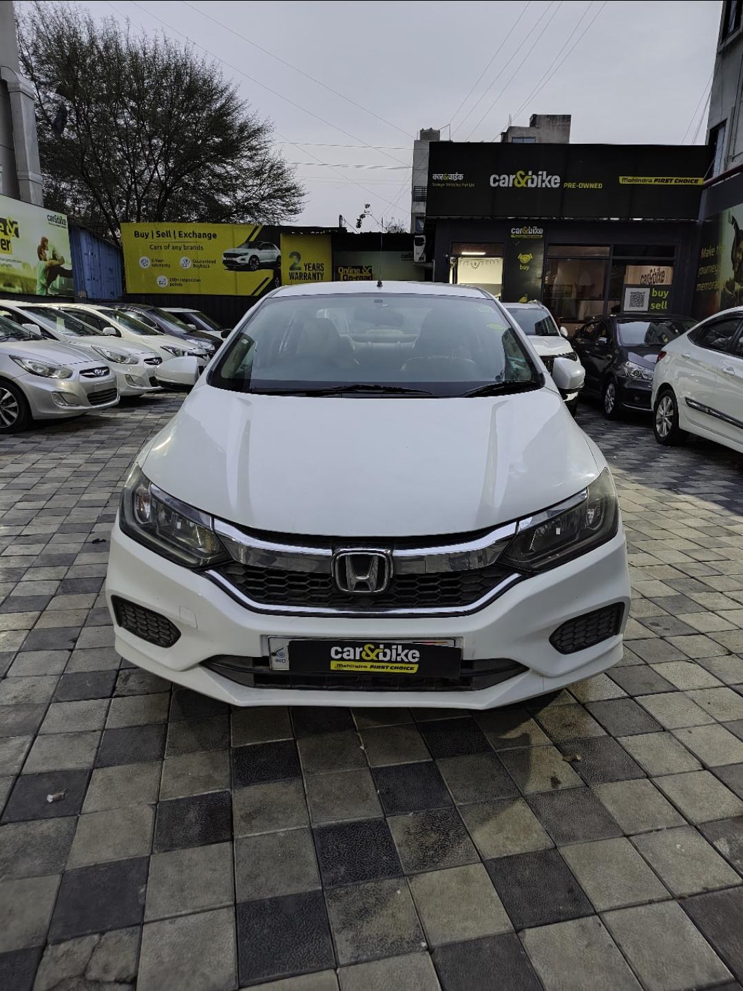 यूज़्ड 2018 होंडा सिटी, Vijay Nagar, Indore 7 यूज़्ड 2018 होंडा सिटी, Vijay Nagar, Indore 7