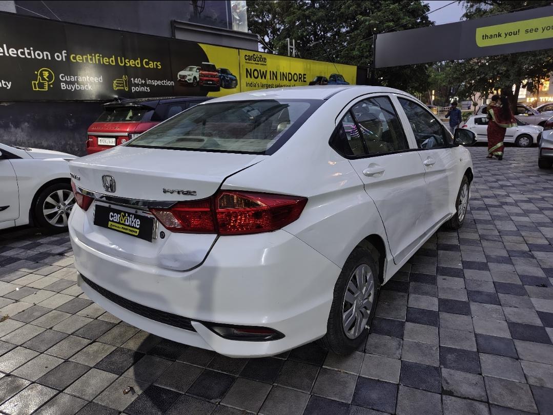 यूज़्ड 2018 होंडा सिटी, Vijay Nagar, Indore 4 यूज़्ड 2018 होंडा सिटी, Vijay Nagar, Indore 4