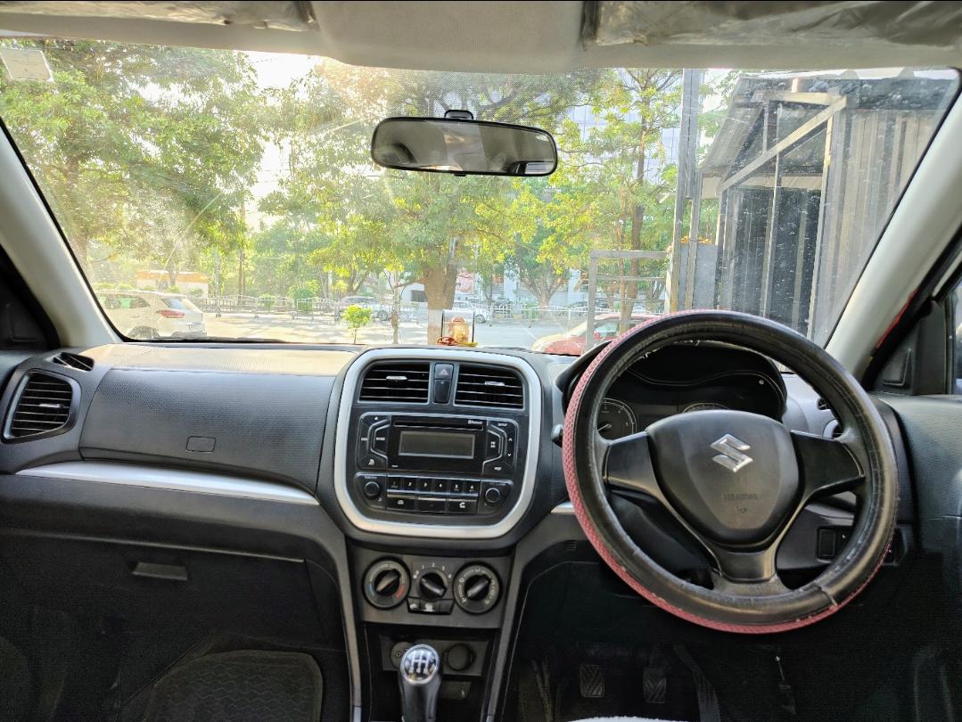 यूज़्ड 2019 मारुति सुजुकी विटारा ब्रेज़ा, Vijay Nagar, Indore 10 यूज़्ड 2019 मारुति सुजुकी विटारा ब्रेज़ा, Vijay Nagar, Indore 10