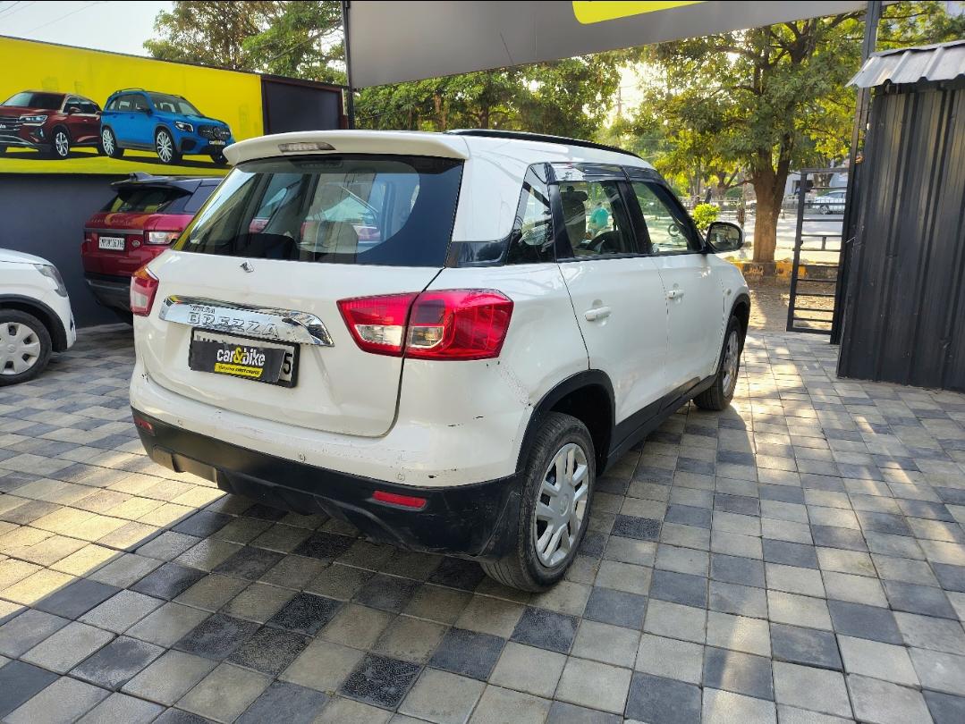 यूज़्ड 2019 मारुति सुजुकी विटारा ब्रेज़ा, Vijay Nagar, Indore 4 यूज़्ड 2019 मारुति सुजुकी विटारा ब्रेज़ा, Vijay Nagar, Indore 4