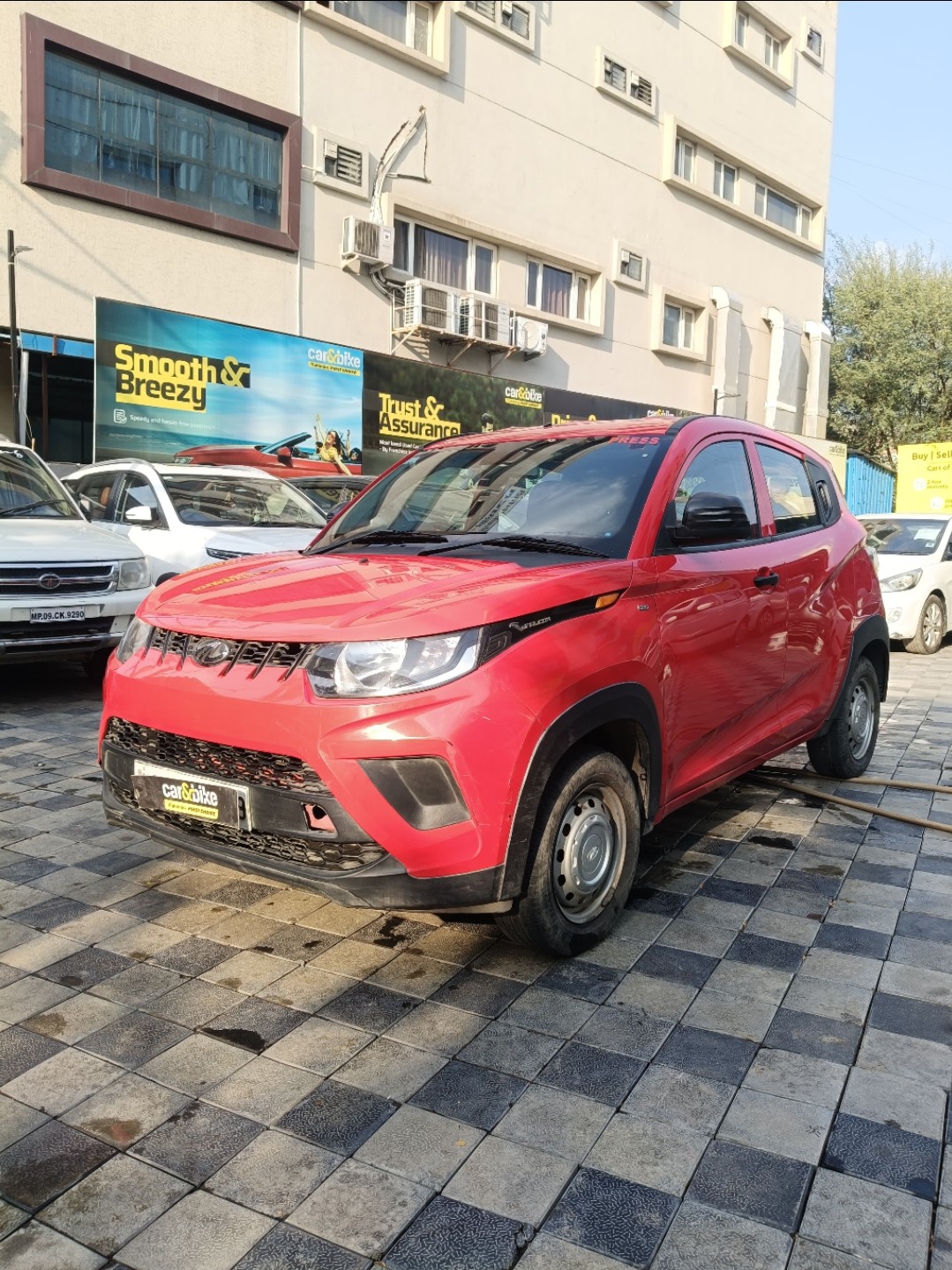Used 2020 Mahindra KUV100 Used 2020 Mahindra KUV100