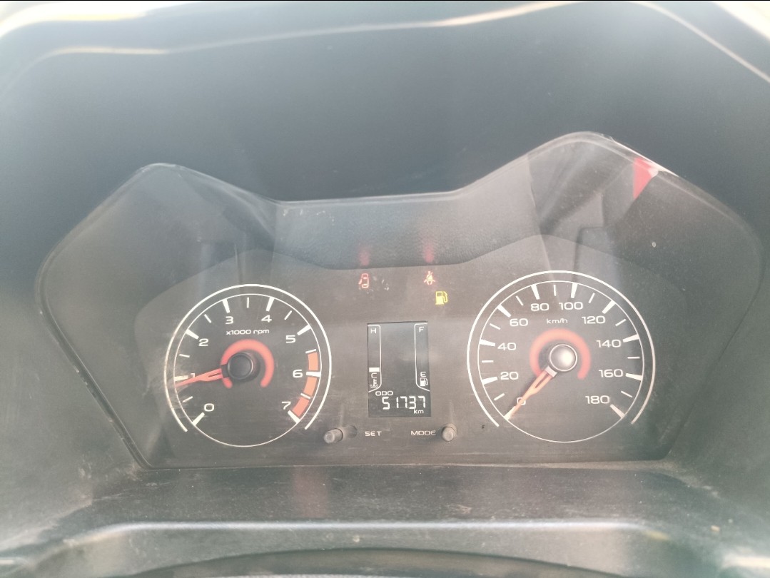 Used 2020 Mahindra KUV100 Used 2020 Mahindra KUV100