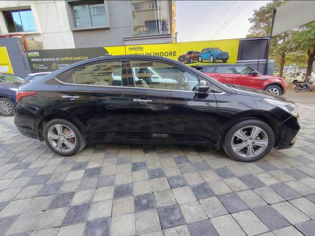यूज़्ड 2019 ह्युंडई वरना, Vijay Nagar, Indore 4 यूज़्ड 2019 ह्युंडई वरना, Vijay Nagar, Indore 4